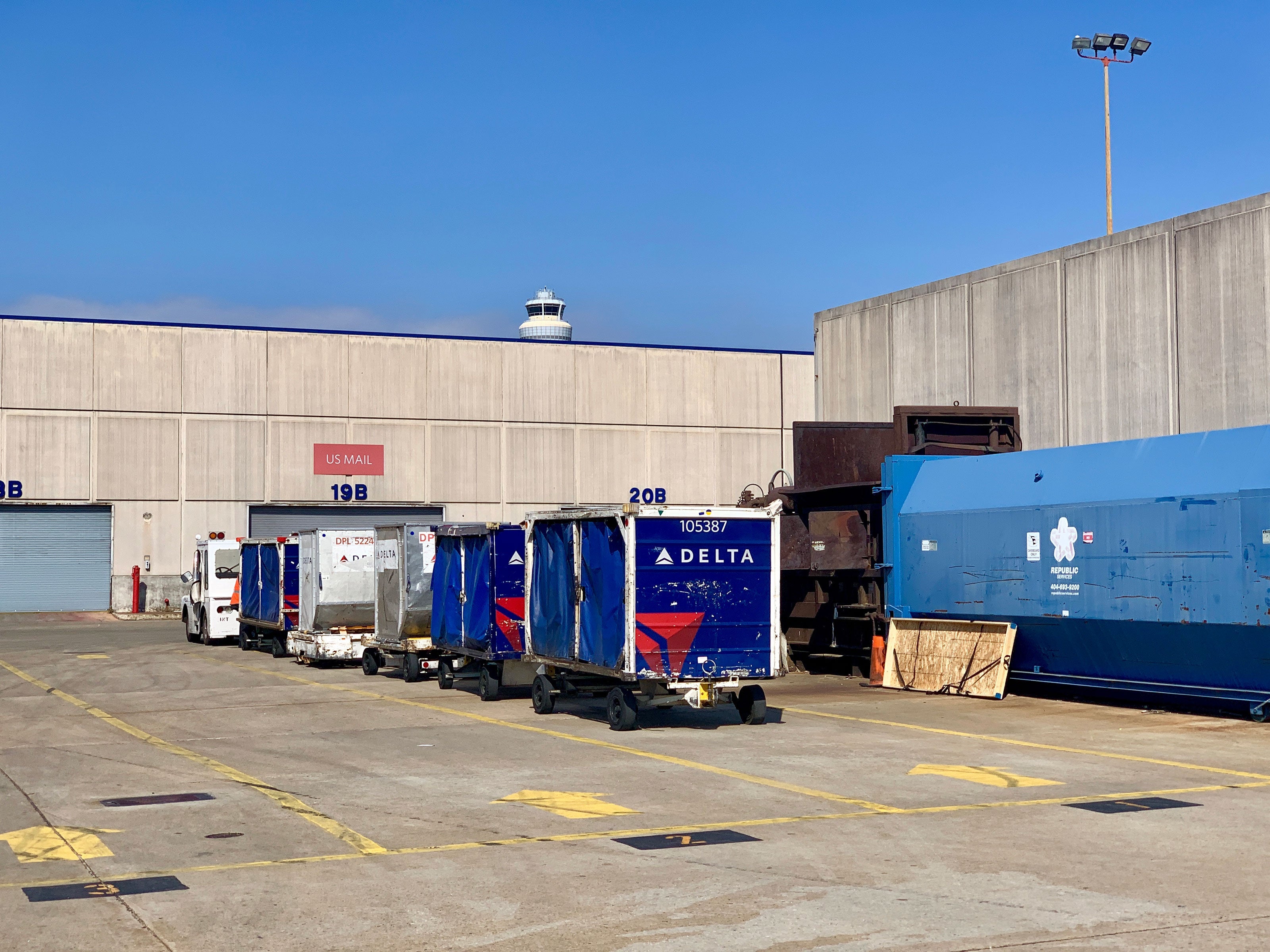 delta-cargo-atlanta-atl-mail-usps