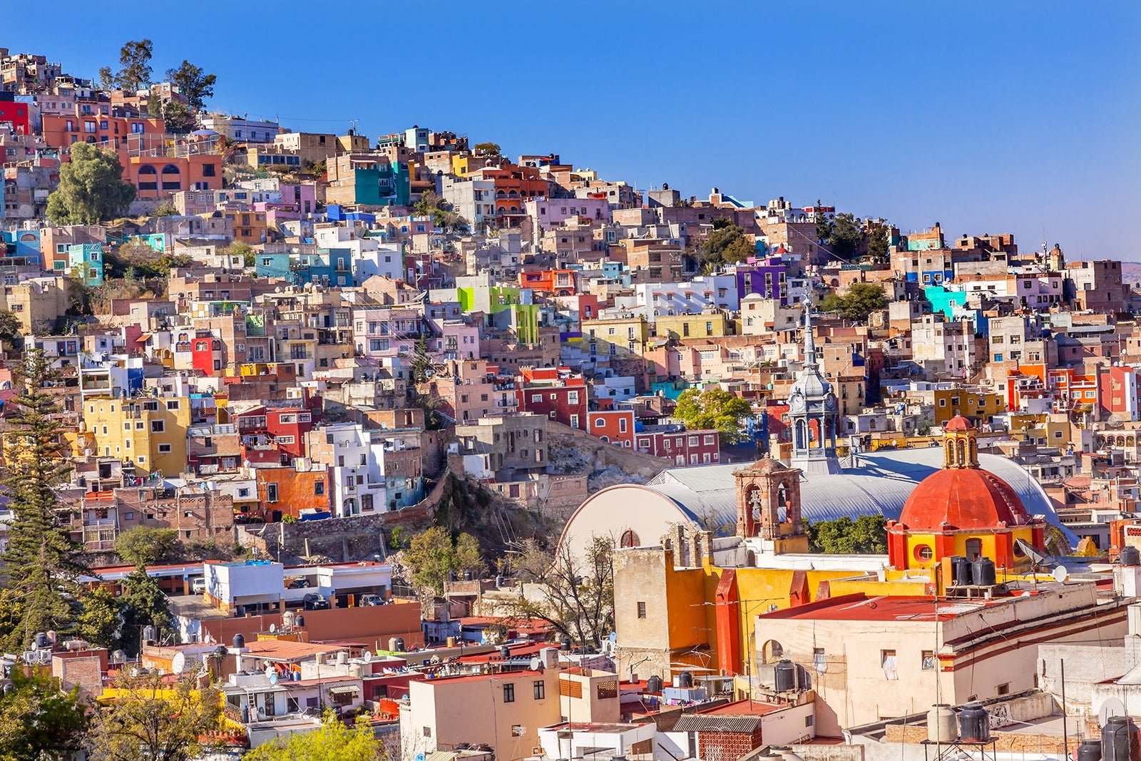 Colored Houses in the Iglesia de San Roque Market in Guanajuato, Mexico. (Photo by Shutterstock)