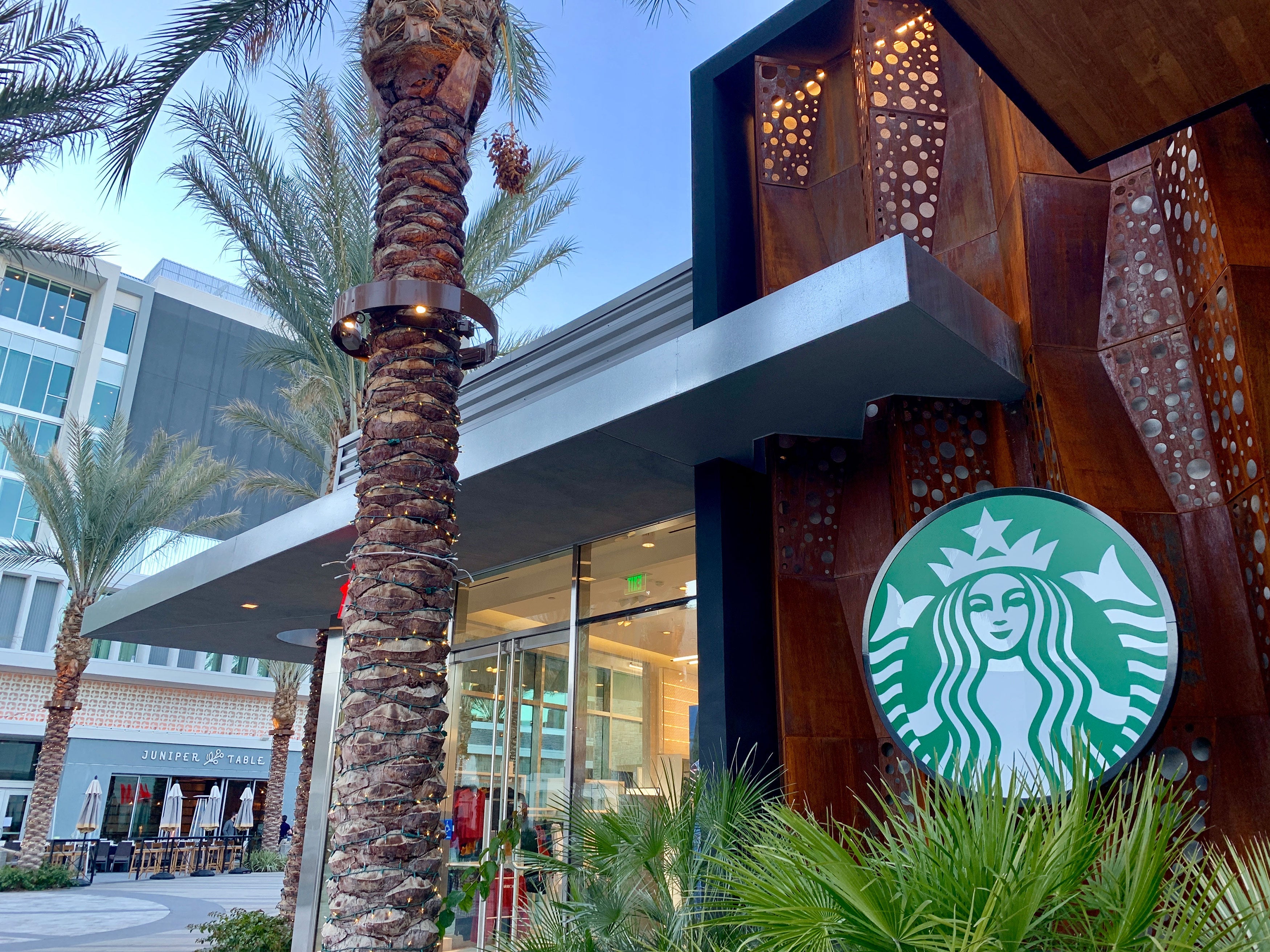 Starbucks Reserve
