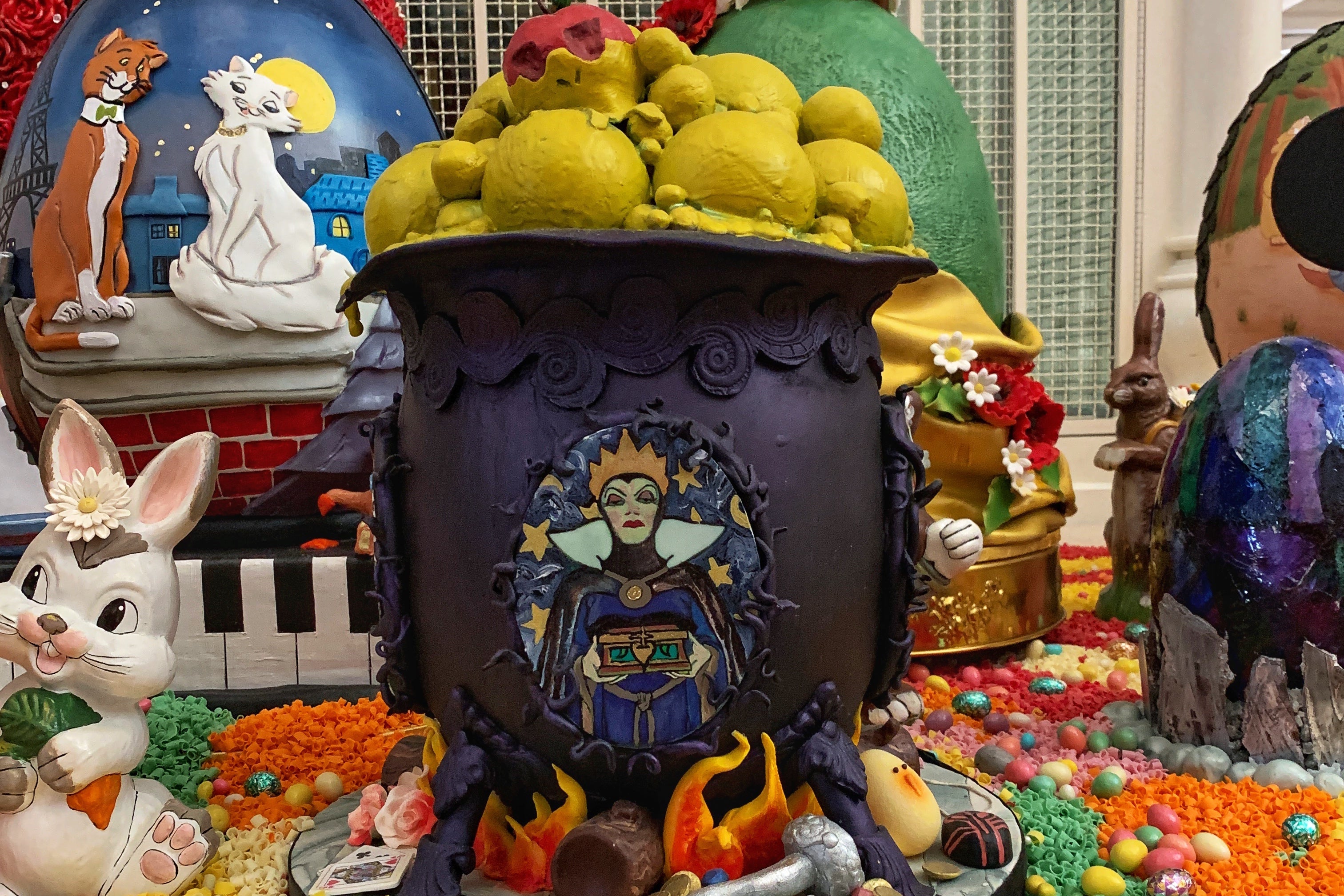 Grand Floridian Disney Easter Egg