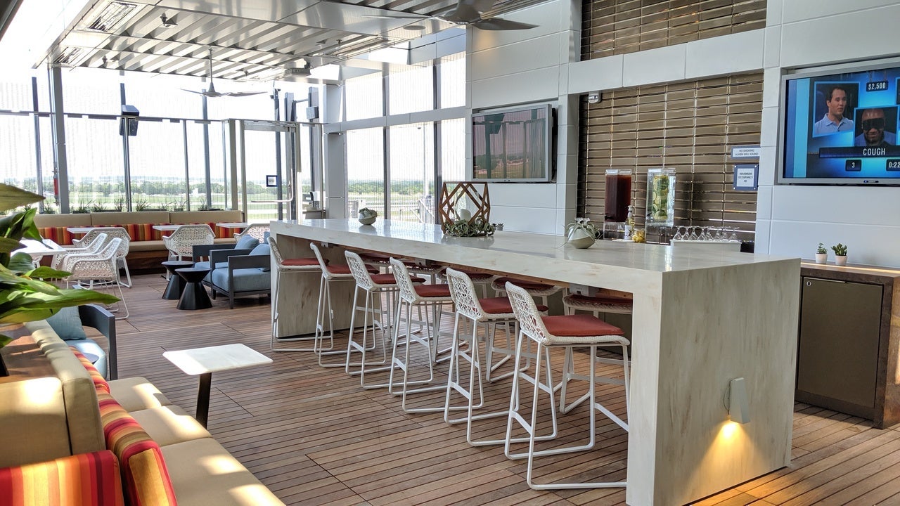 Delta Austin Lounge by Katherine Fan