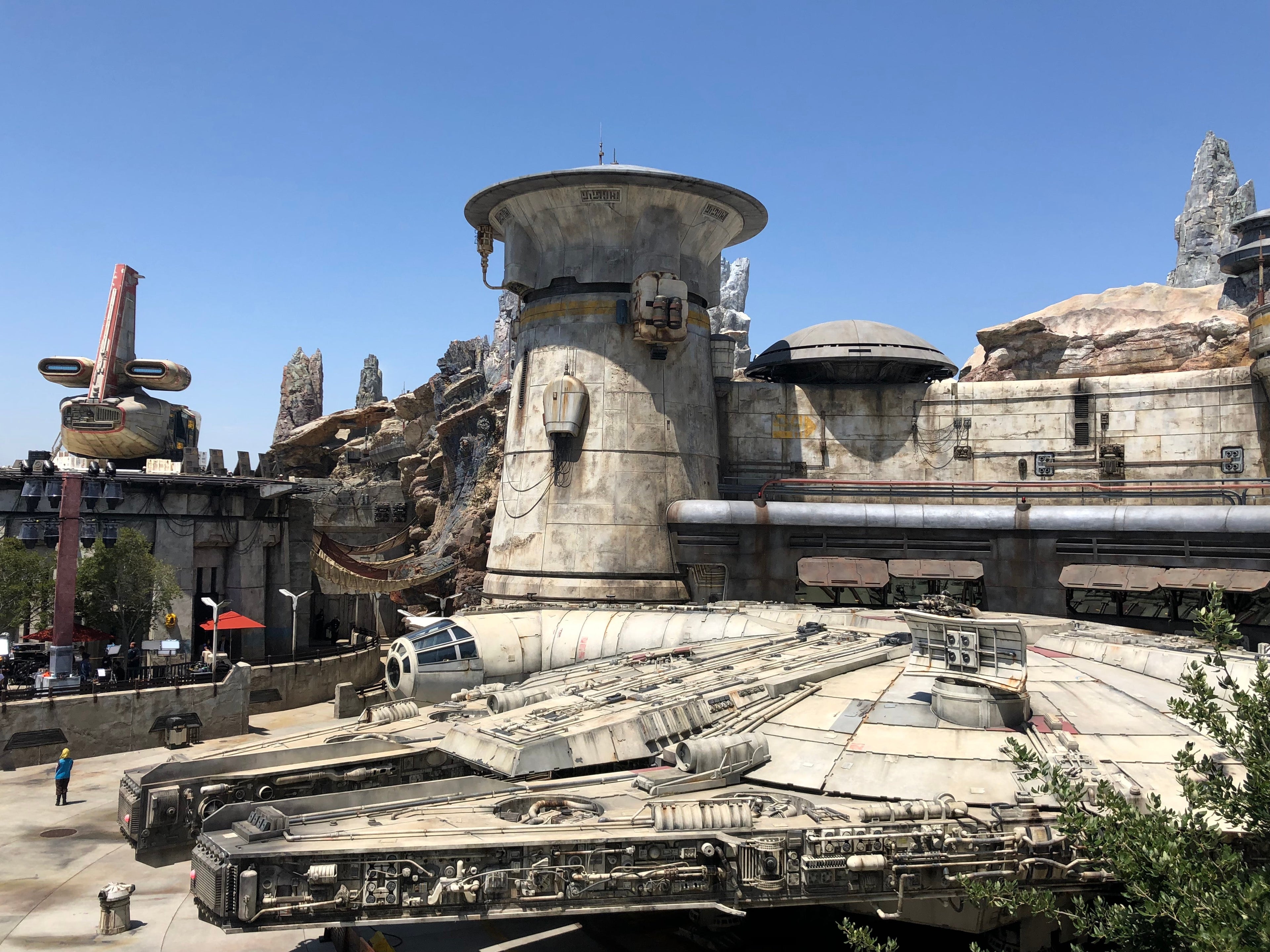 Star Wars Galaxys Edge - Millennium Falcon