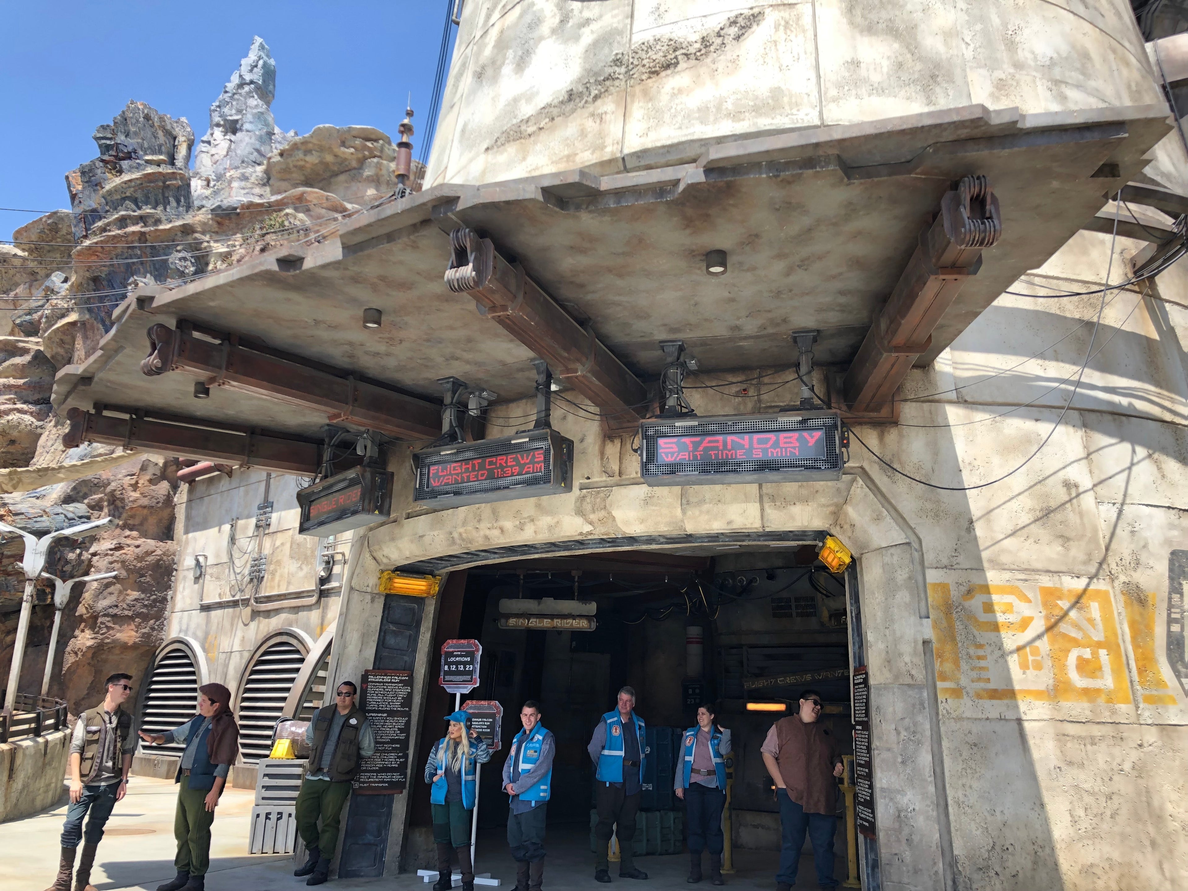 Star Wars Galaxys Edge - Millennium Falcon entrance