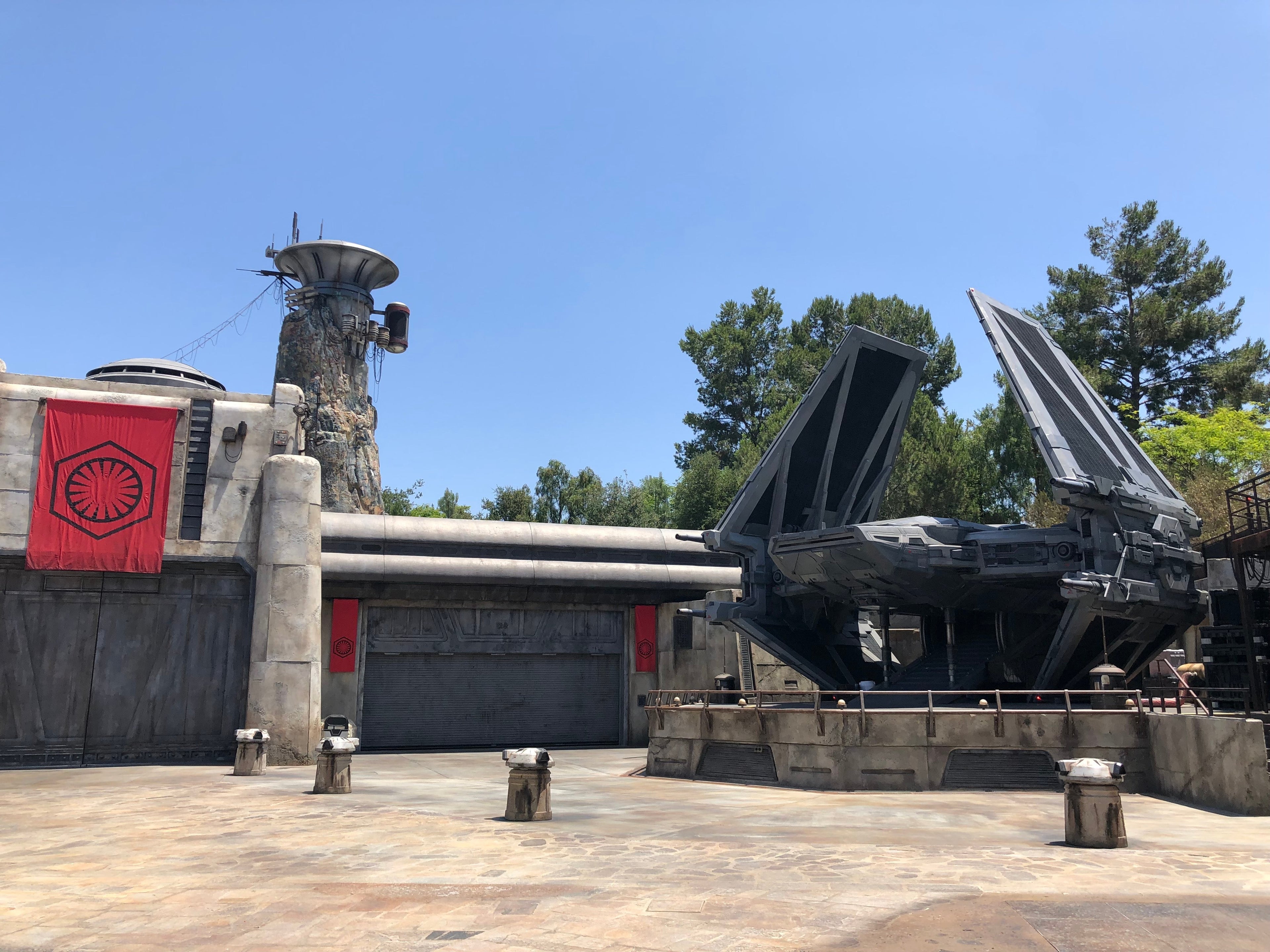 Star Wars Galaxys Edge - First Order Tie Fighter