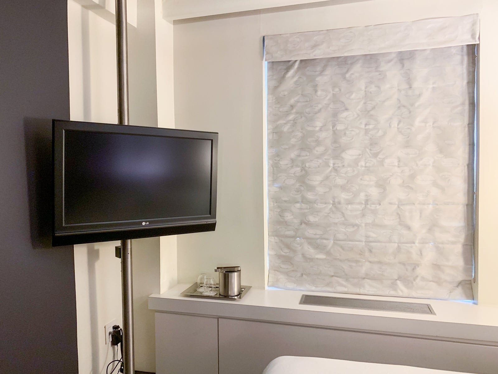 Maxwell Hotel NYC TV