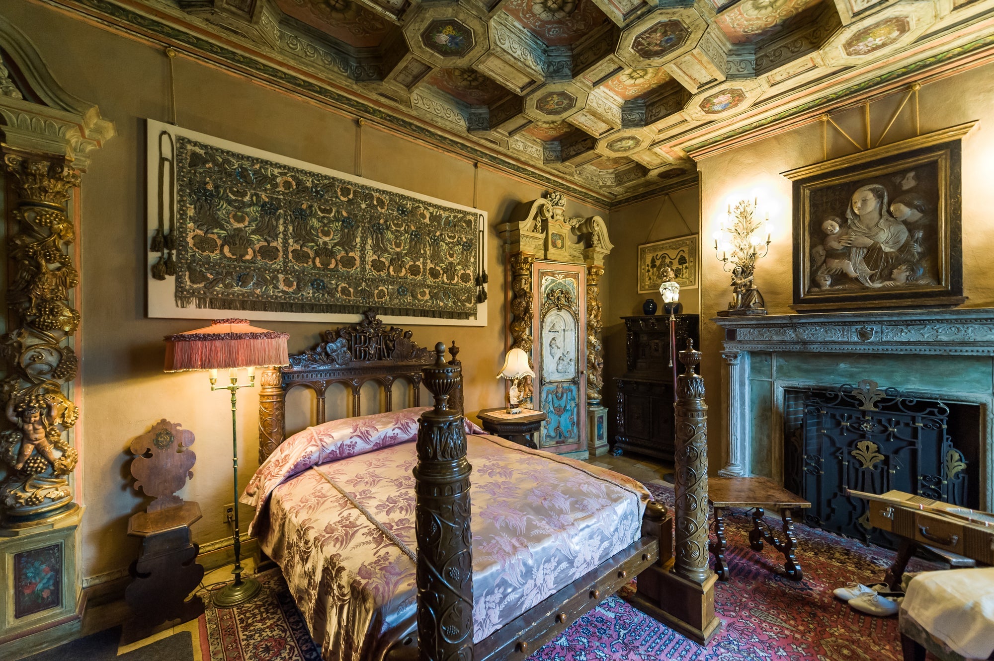 Hearst Castle bedroom