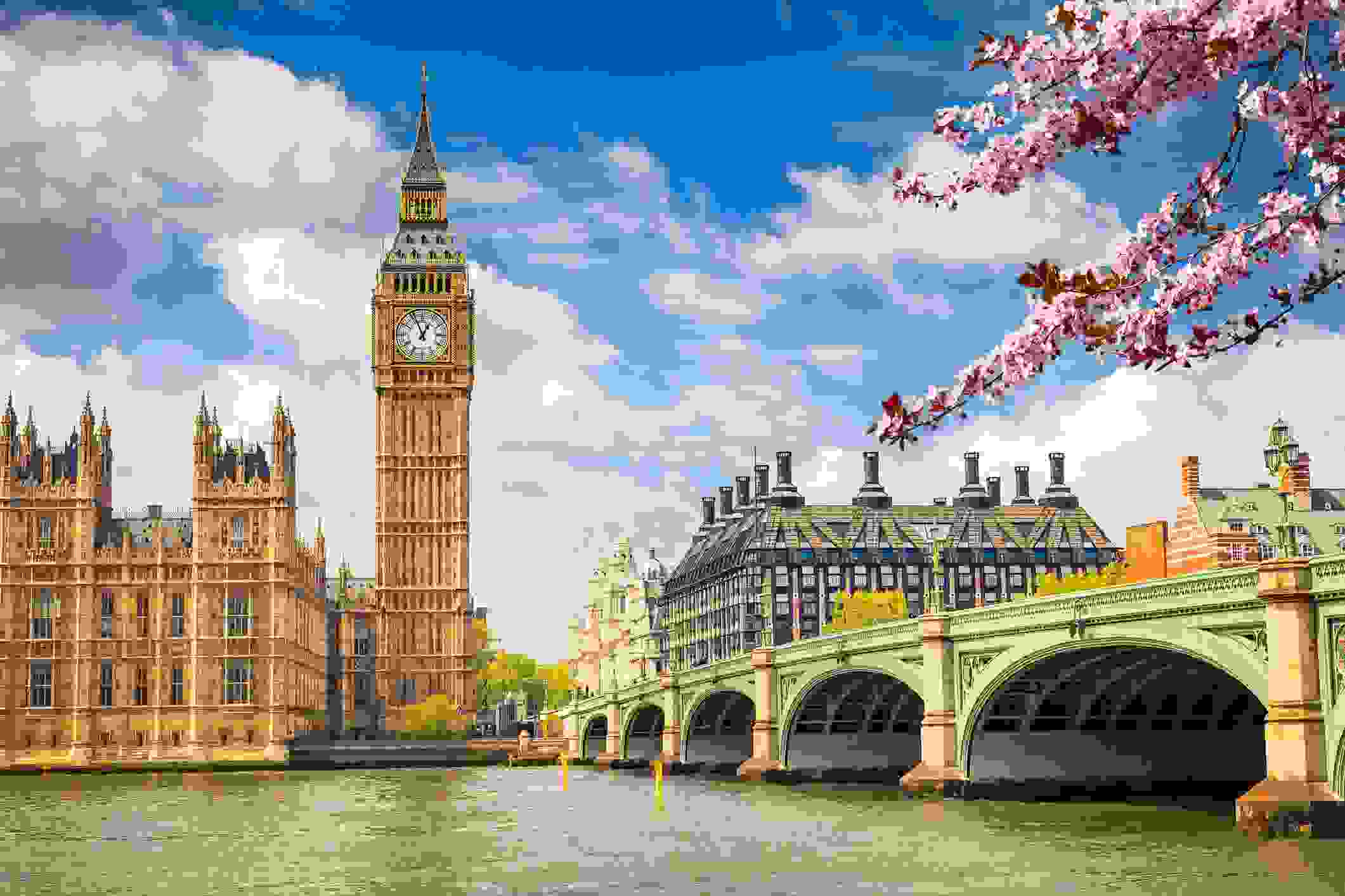 London's Big Ben and Westminster Bridge. (Photo by sborisov/Getty Images)