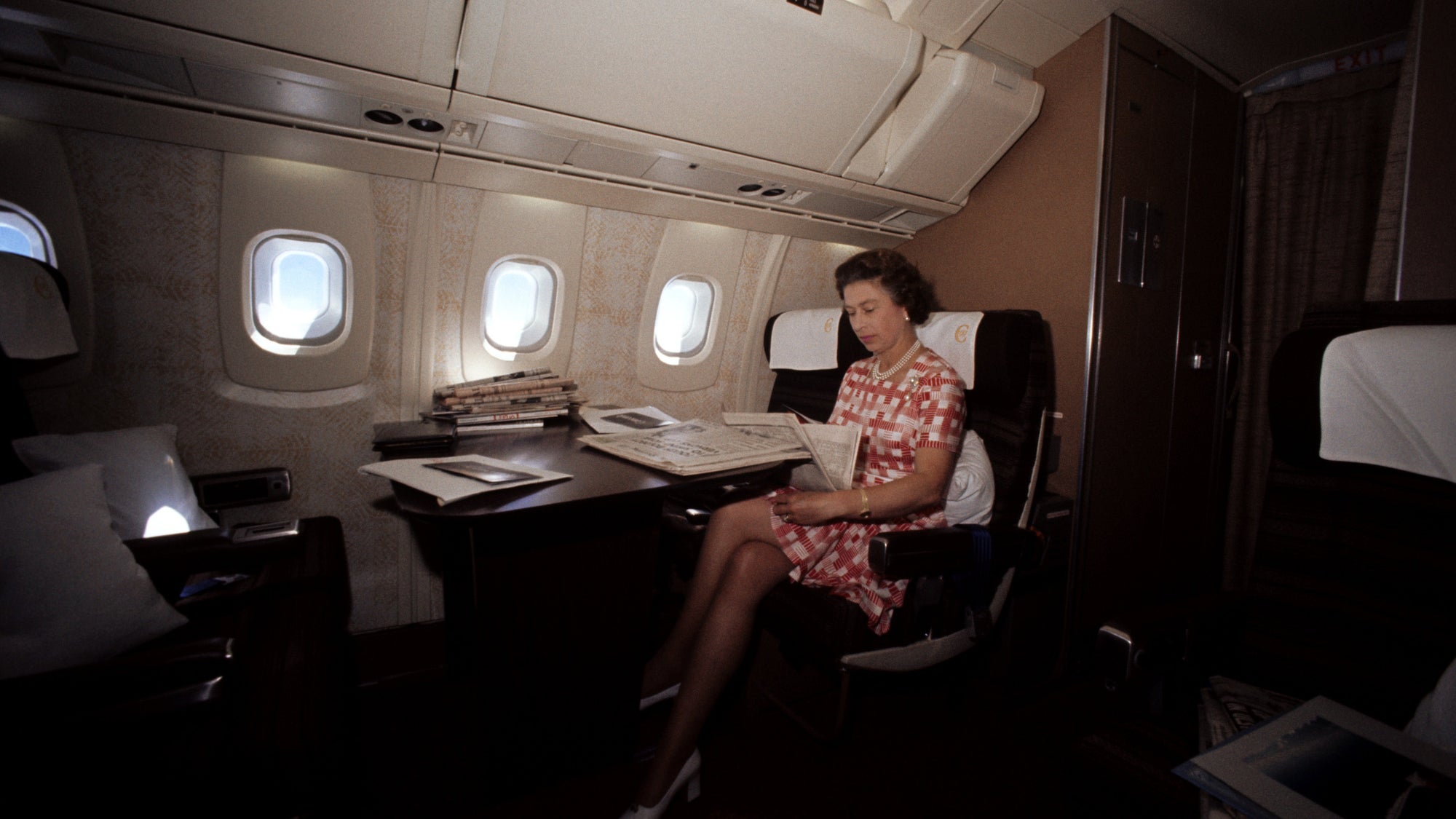 Royalty - Queen Elizabeth II Silver Jubilee - Commonwealth Tour