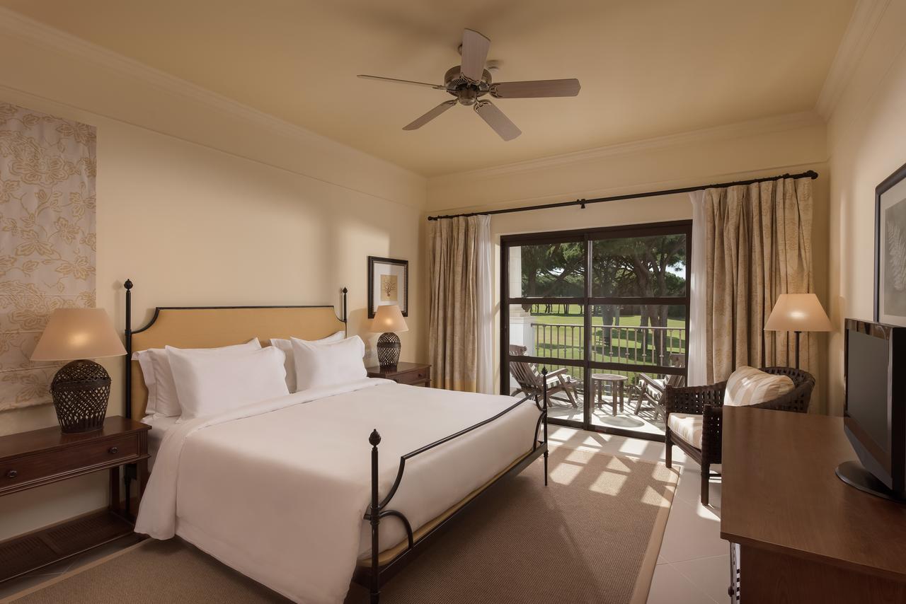 Pine Cliffs Residence, a Luxury Collection Resort, Algarve bedroom