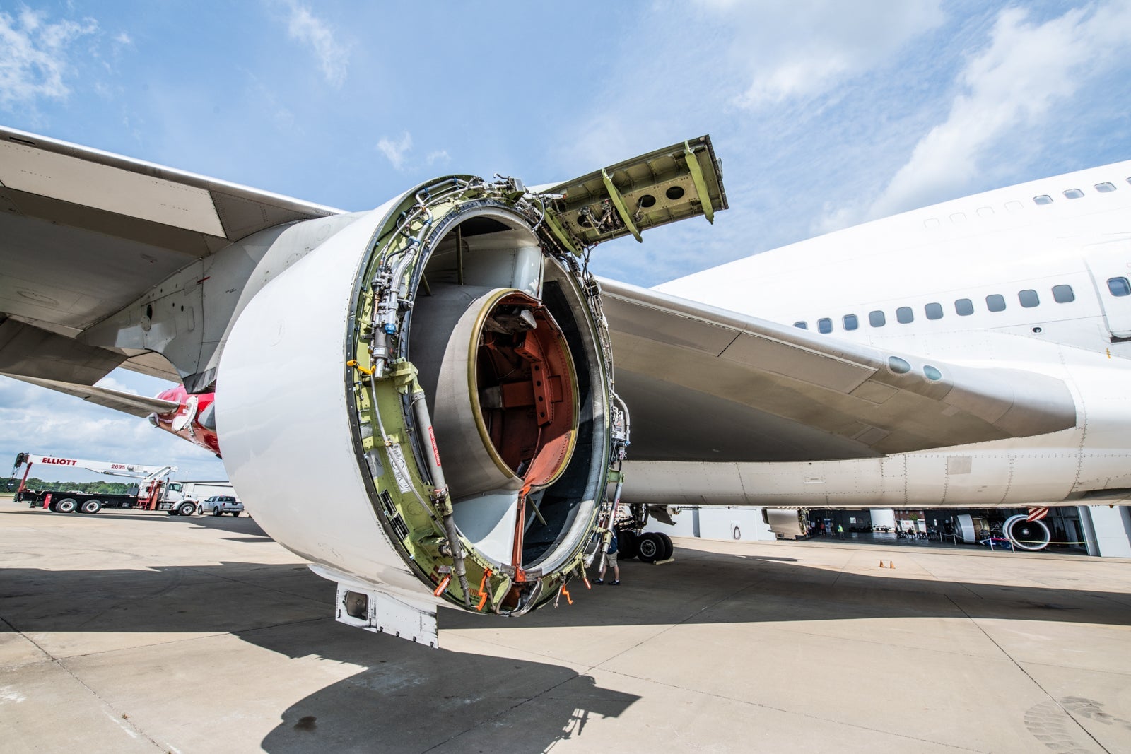 Tupelo Airplane Recycling_Photo by Ryan Patterson