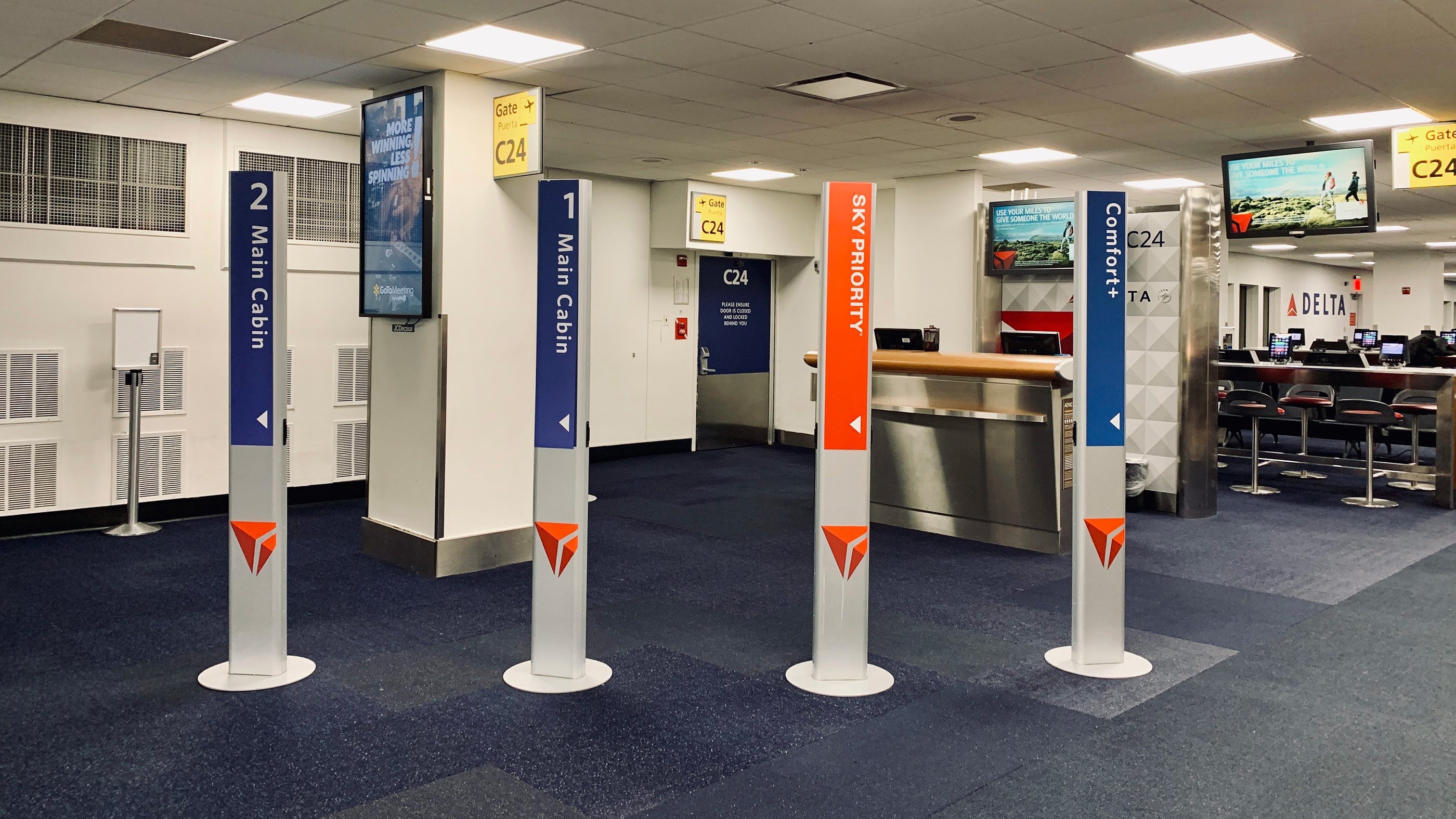 delta-lga-laguardia-nyc-new-york-city-boarding-process-2019-gate