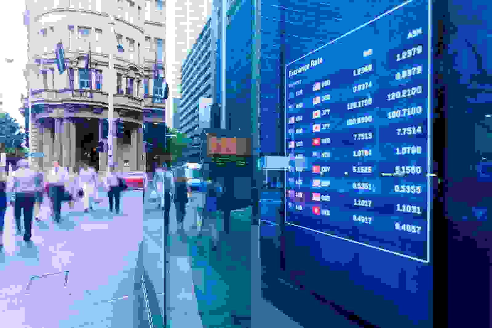 Exhange rate display bank outside