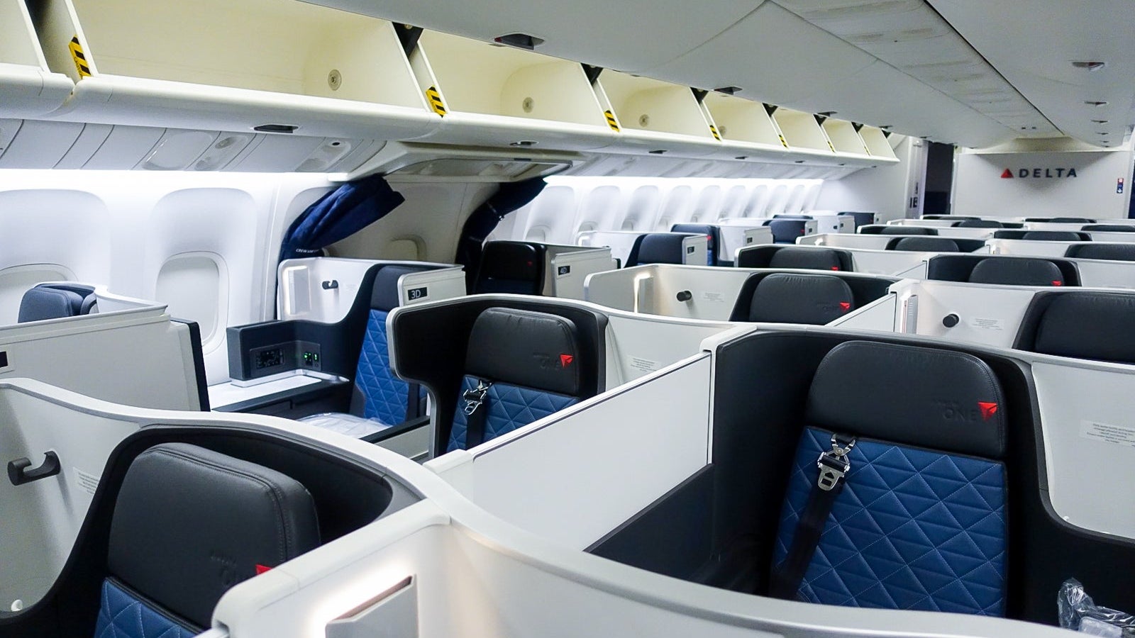 Delta 767 Retrofitted Review