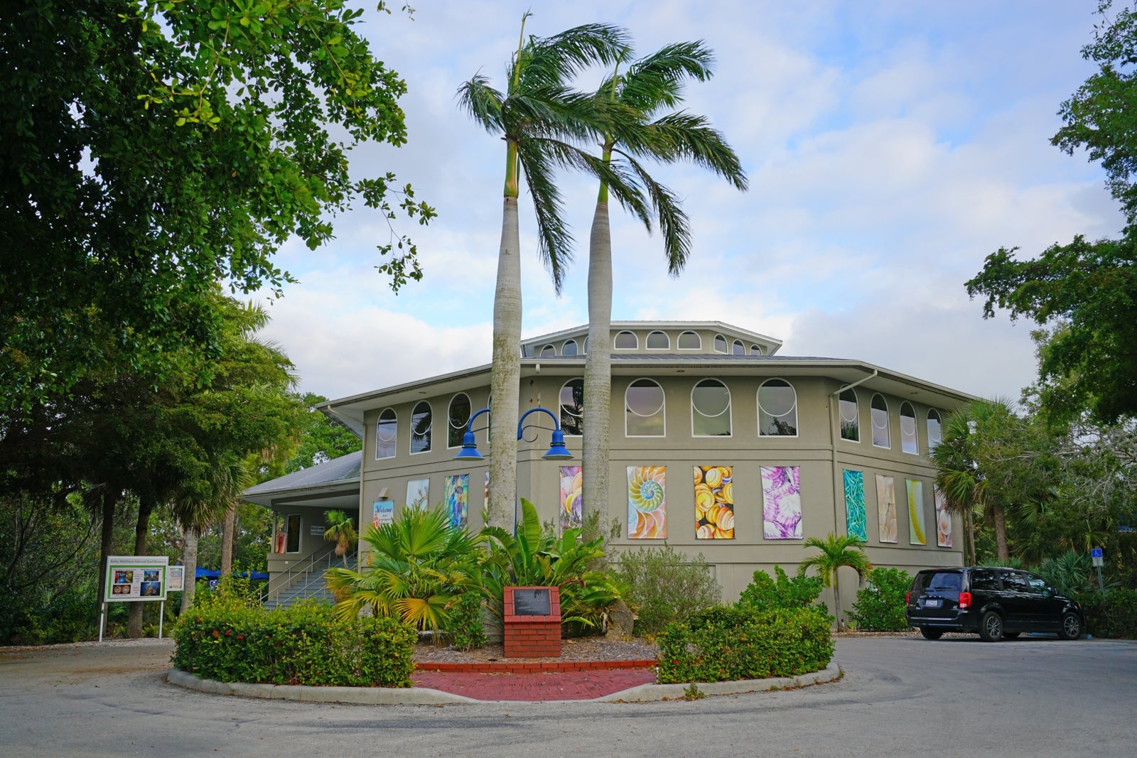 Bailey-Matthews National Shell Museum