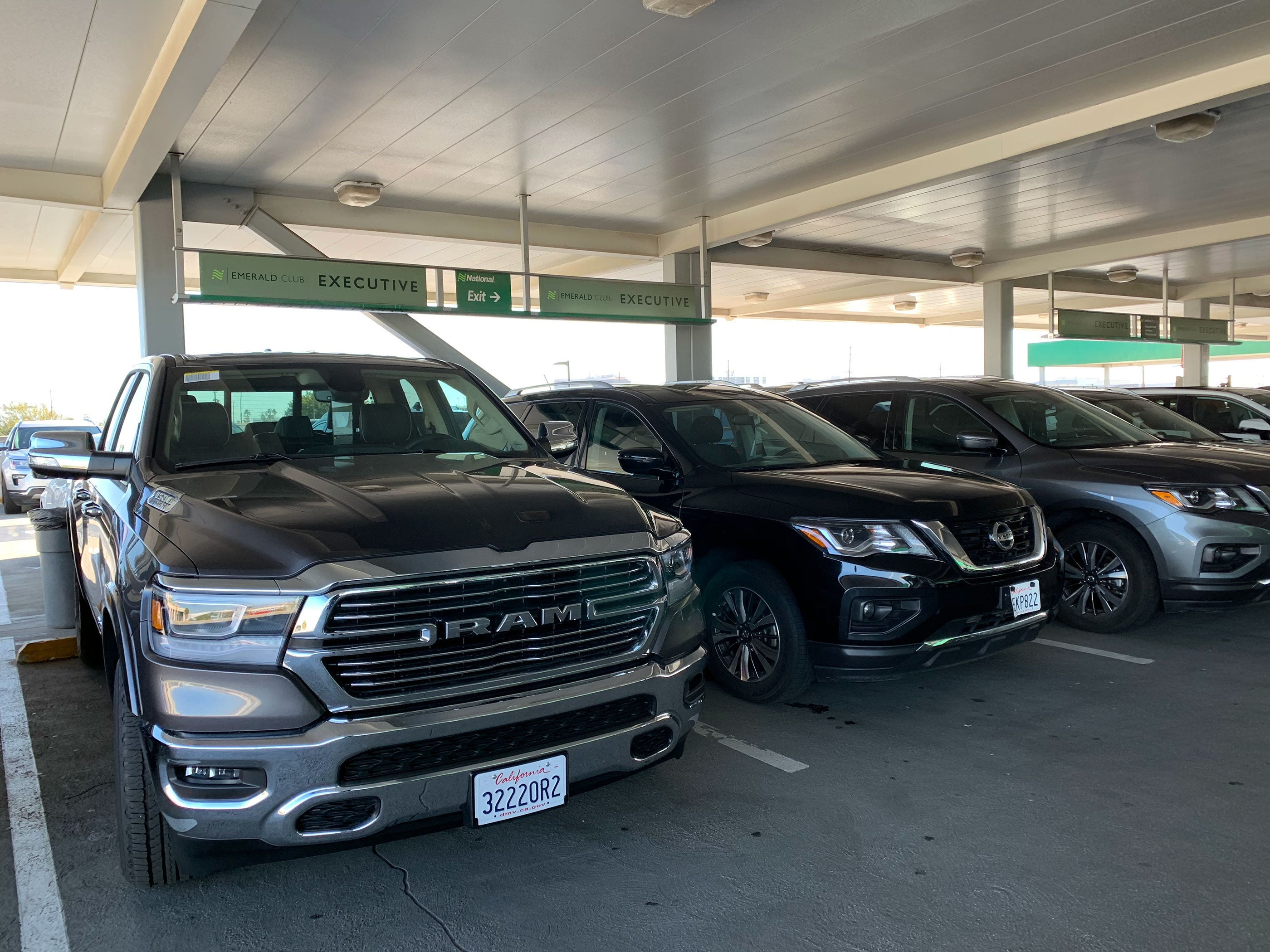 national-emerald-executive-aisle-los-angeles-airport-lax-2019