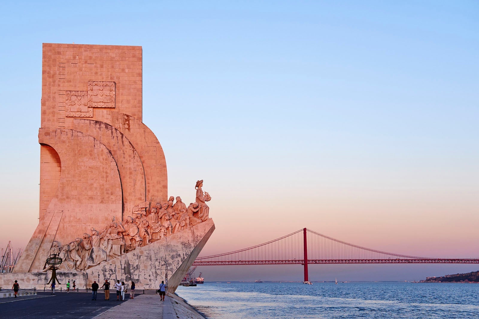 Lisbon Portugal Monument to the Discoveries and 25th April Bridge #lisbonportugal