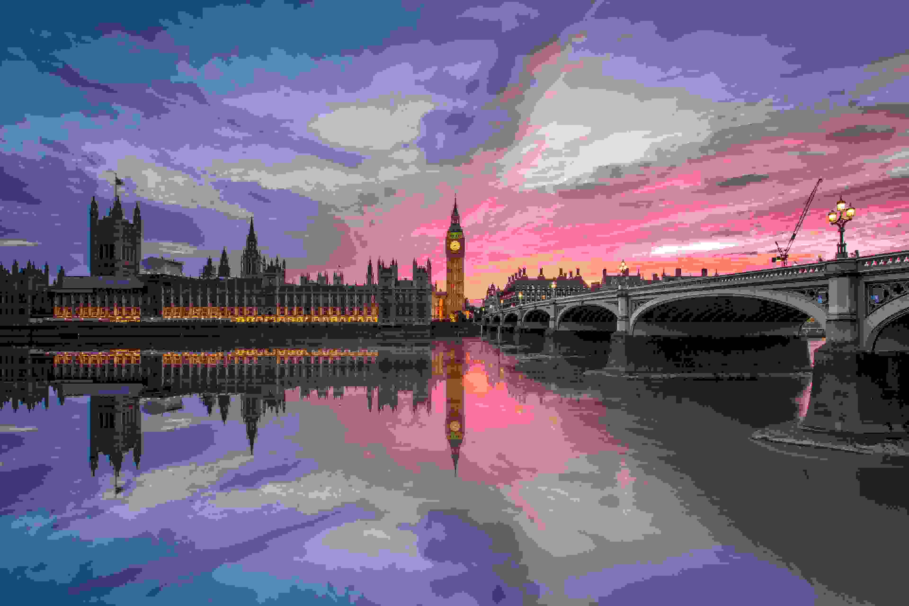 Don't miss London's Big Ben and the Houses of Parliament. (Photo by Gerard McAuliffe/Getty Images)