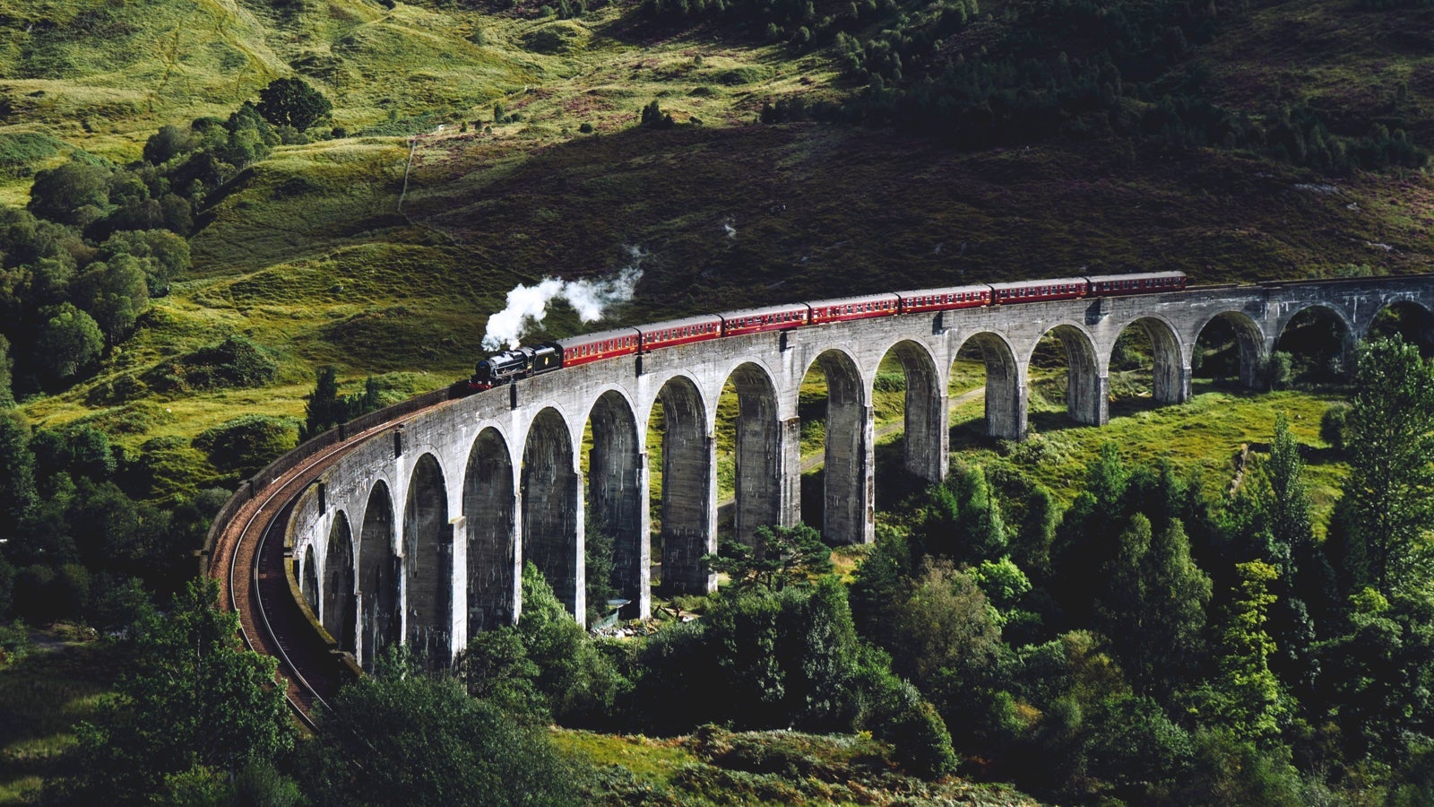 Scotland_jack-anstey-XVoyX7l9ocY-unsplash
