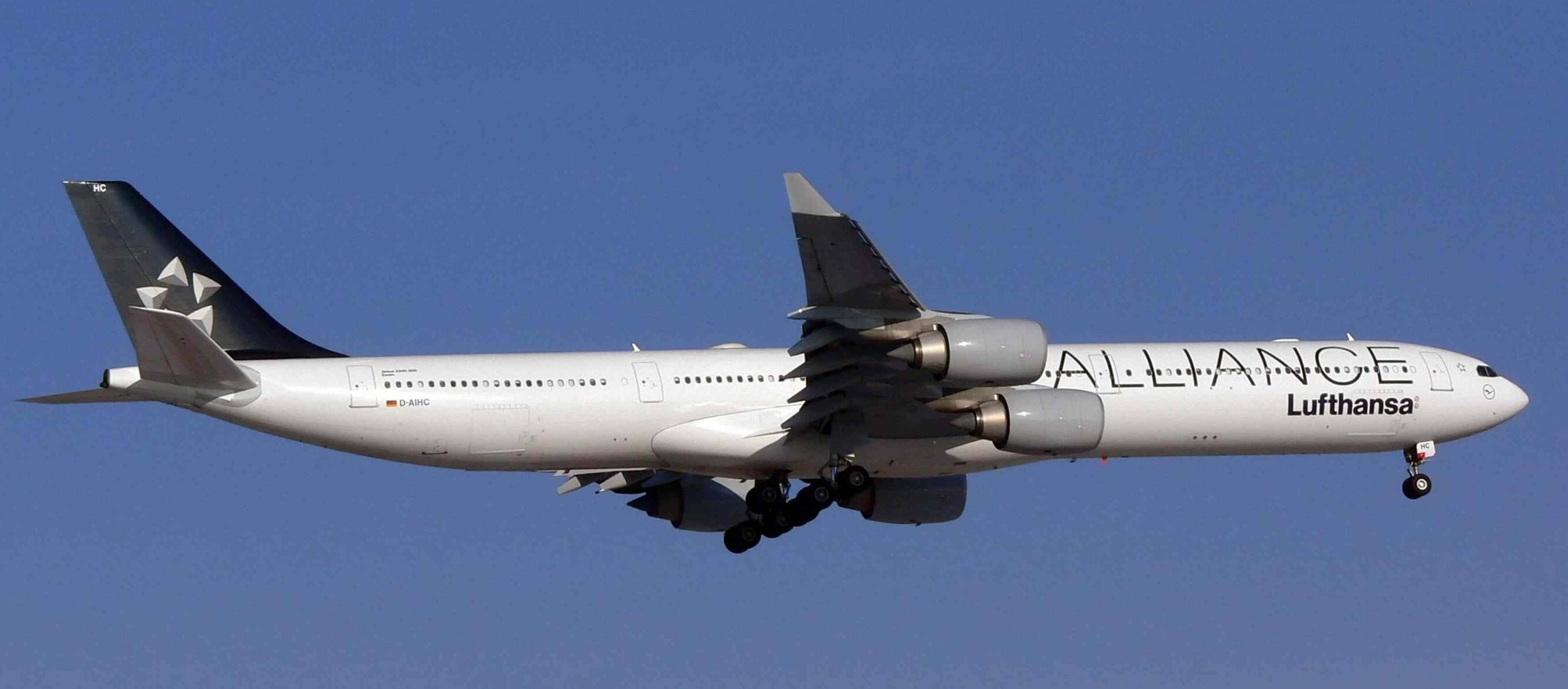 Lufthansa Airbus A340-600 in Star Alliance Lackierung
