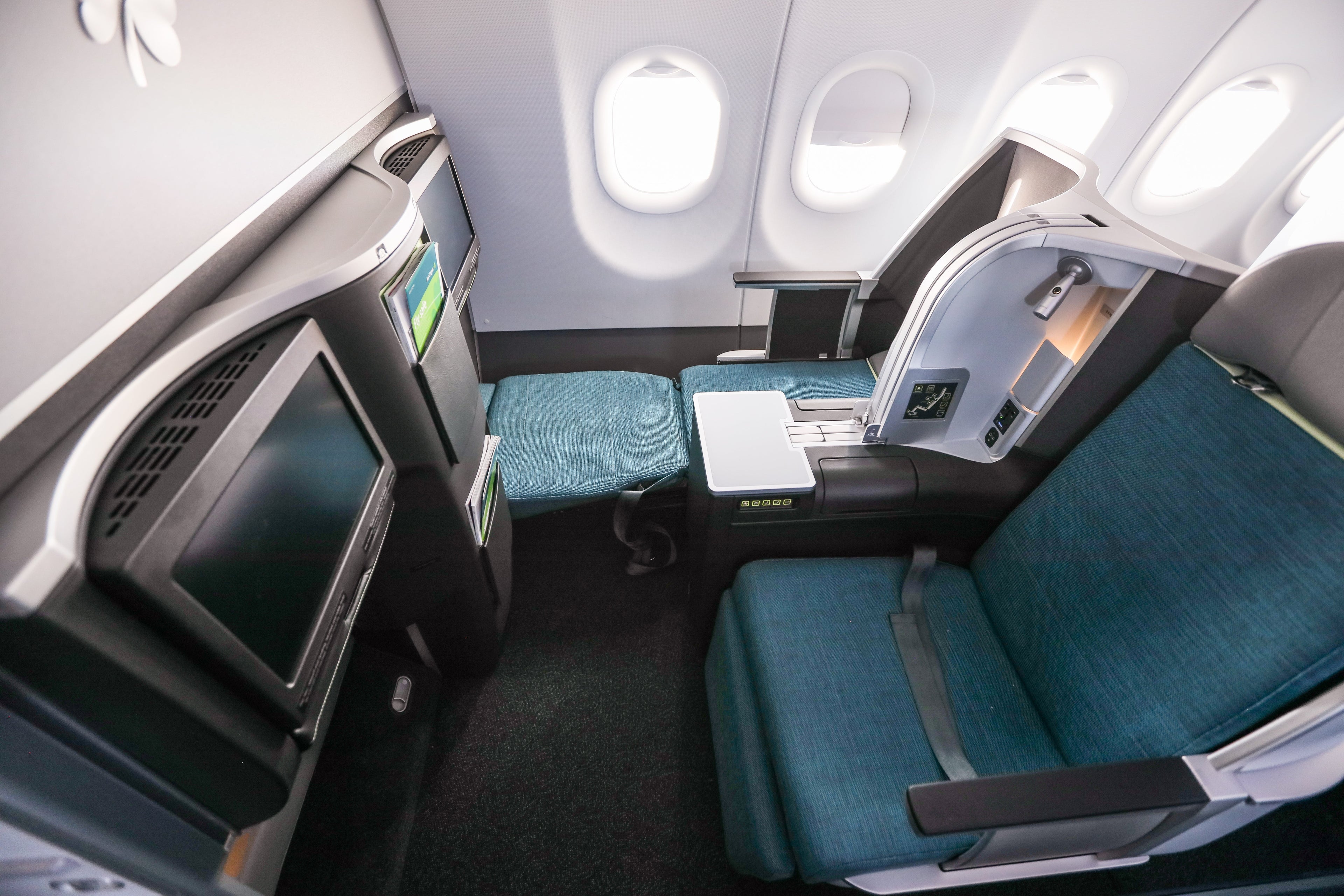 Aer Lingus A321 business class seat