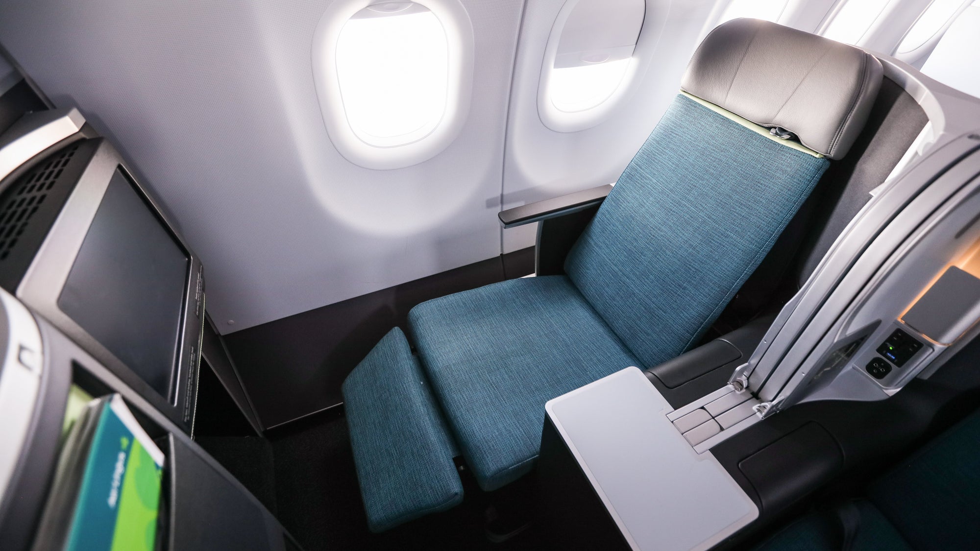 Aer-Lingus-Business-A321-Nicky-Kelvin-16-of-32-1