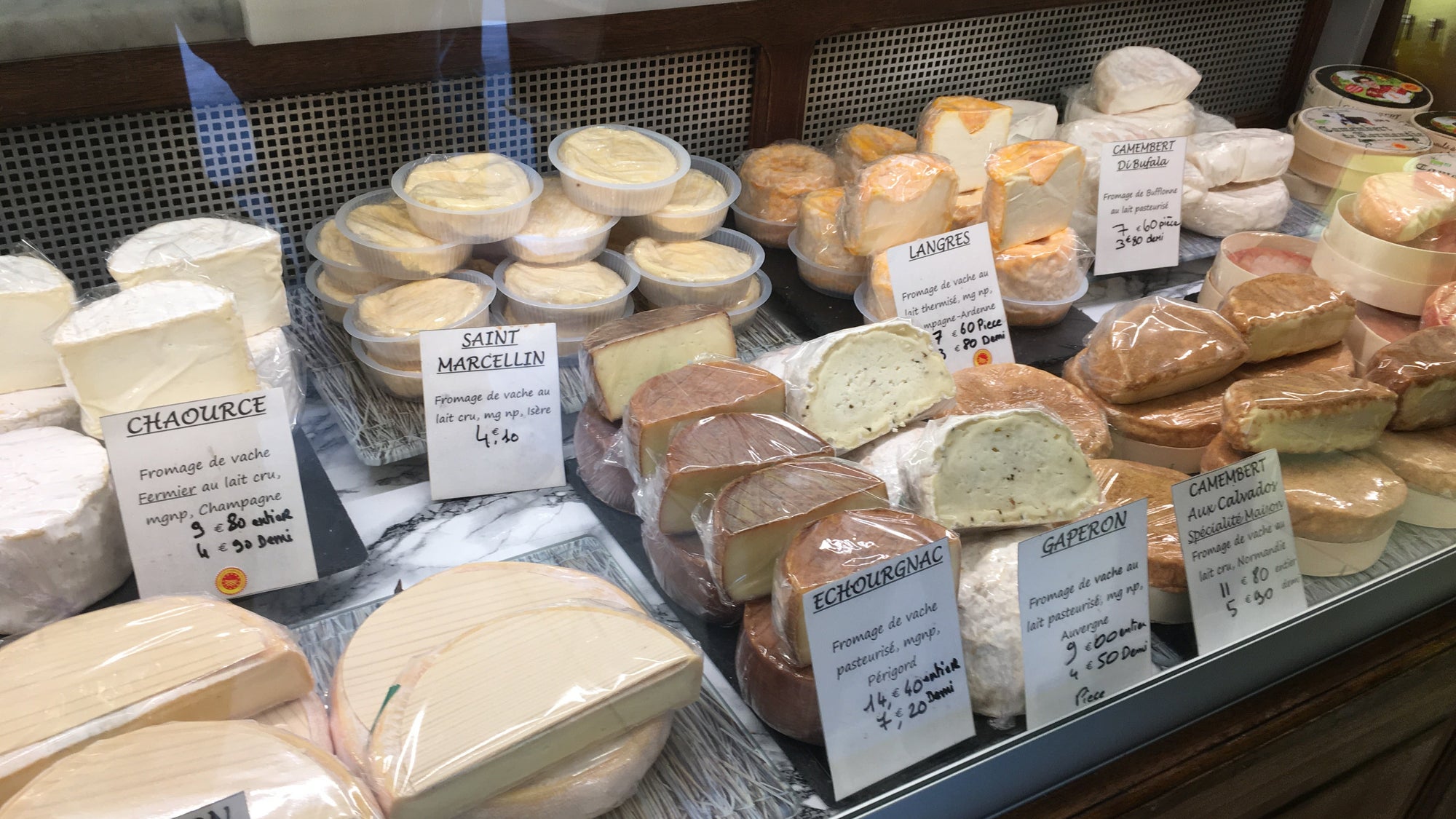 paris-cheese-shop-rotondo