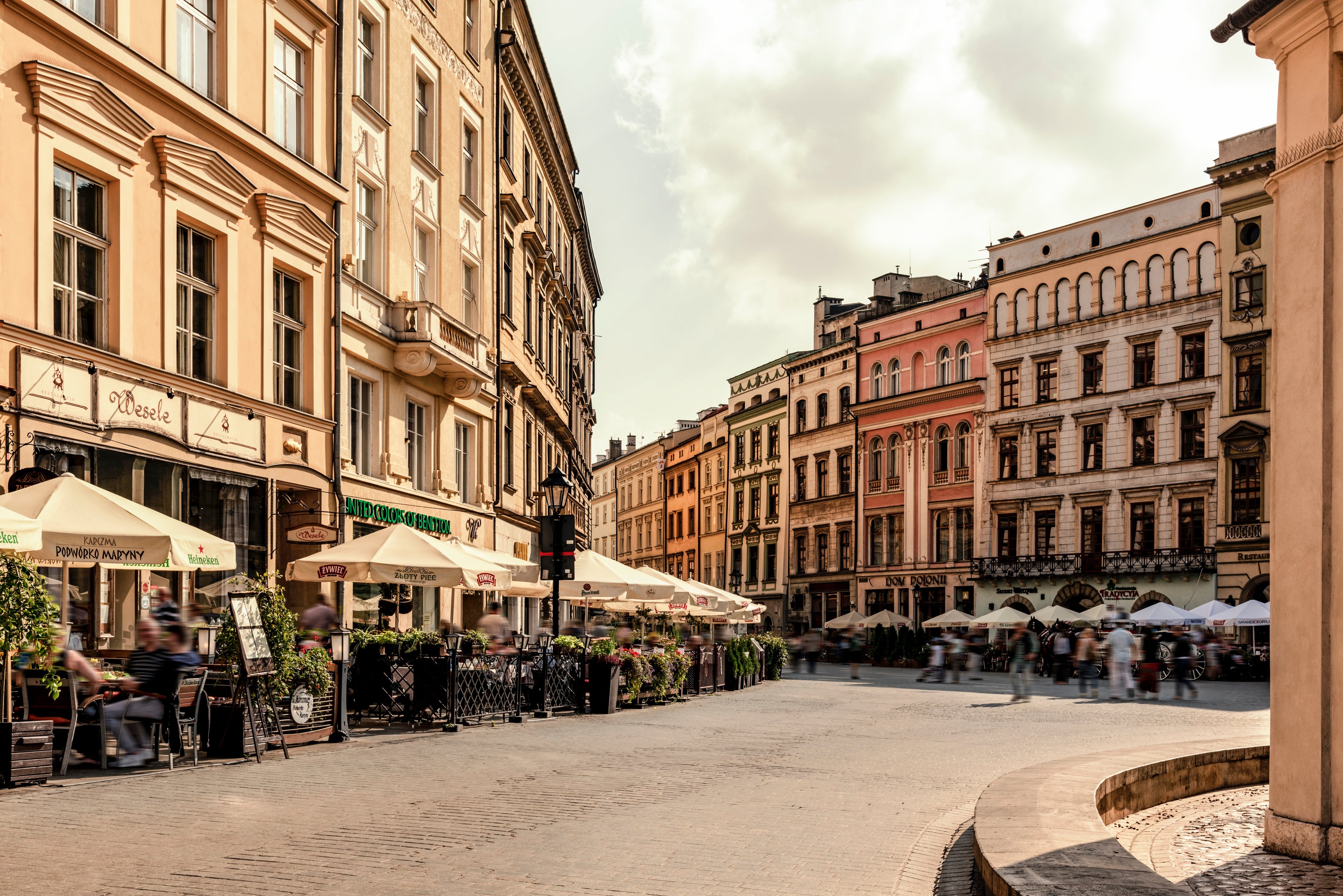 Poland, Krakow, Old Town, town houses at Main Square