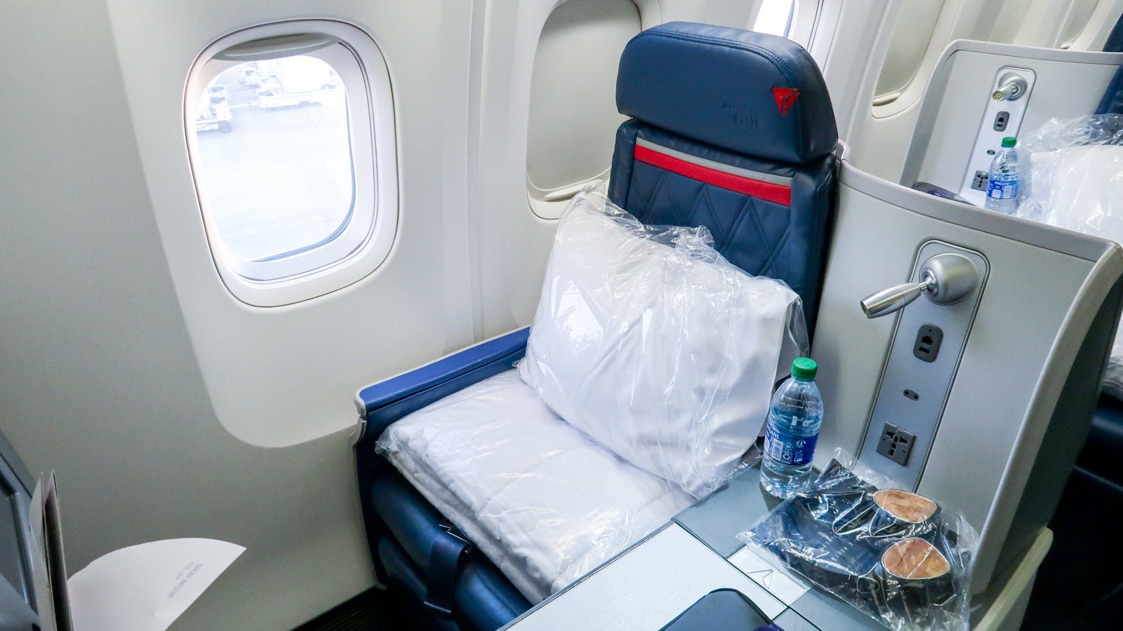 Delta 767-J Business LAX-JFK