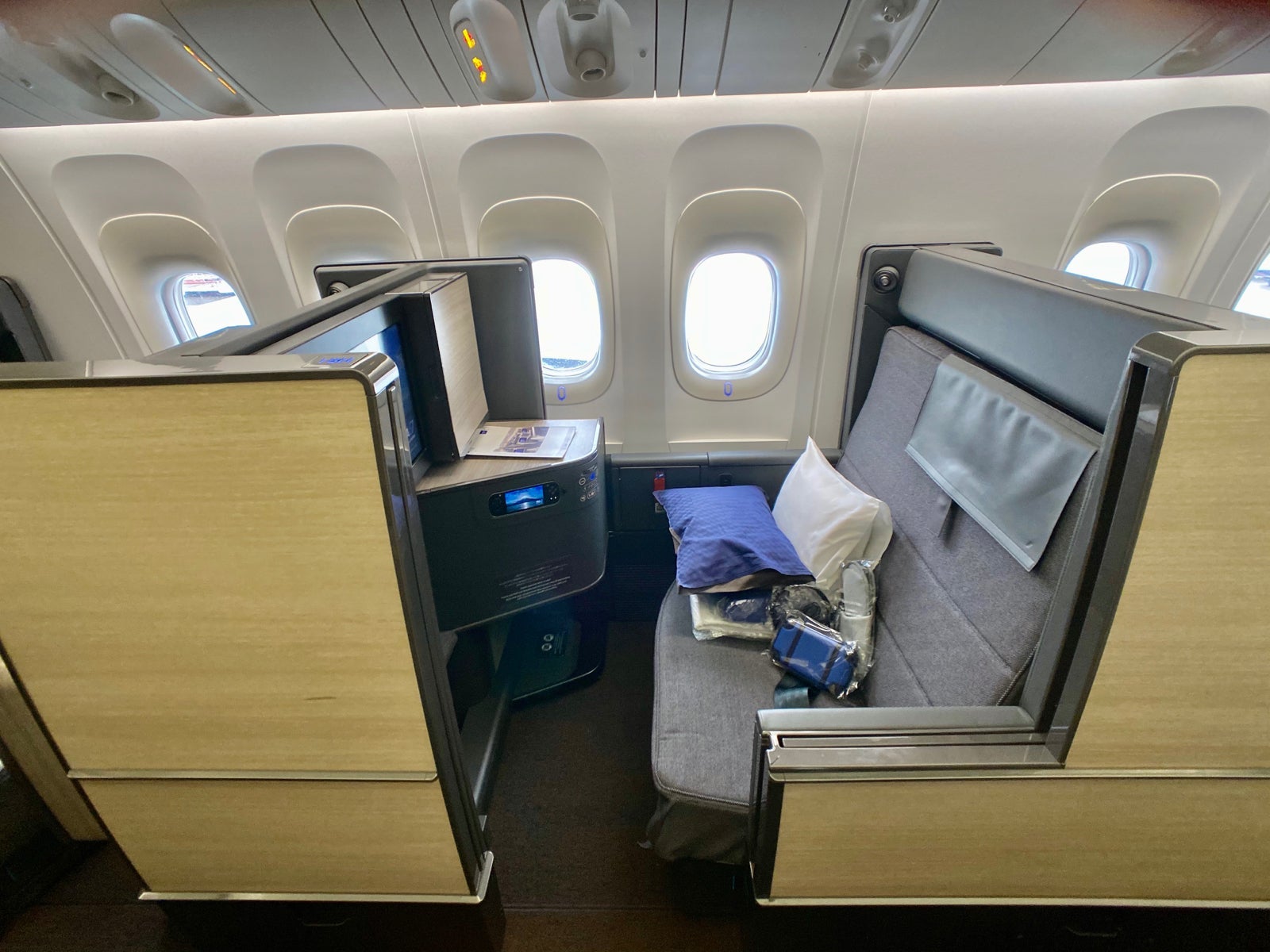 ANA The Room Business Class Seat