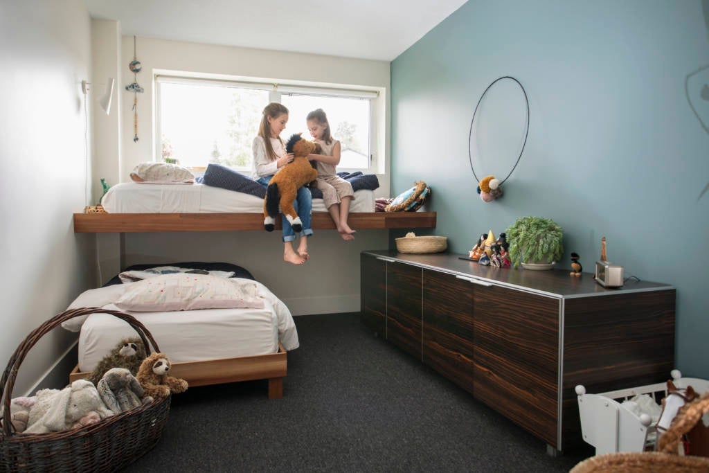 Make sure the bed layout is suitable for your family or ask the host.