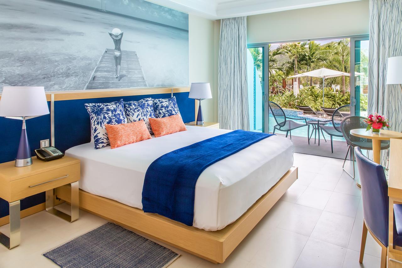 Hilton Harbor St. Lucia (photo courtesy of booking.com)