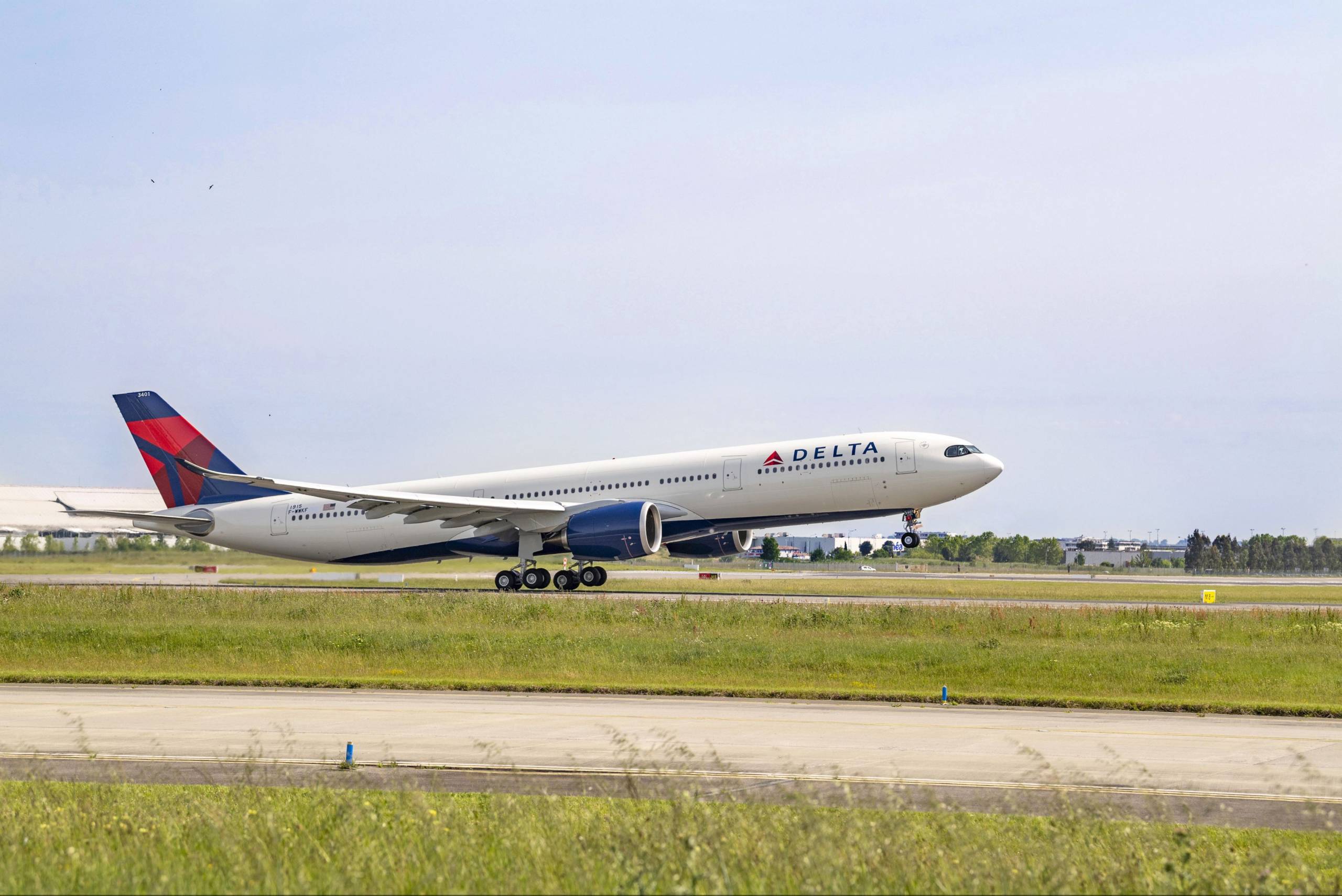 DELTA'S AIRLINE REVOLUTION: 31 AIRBUS JETS UNLEASHED!