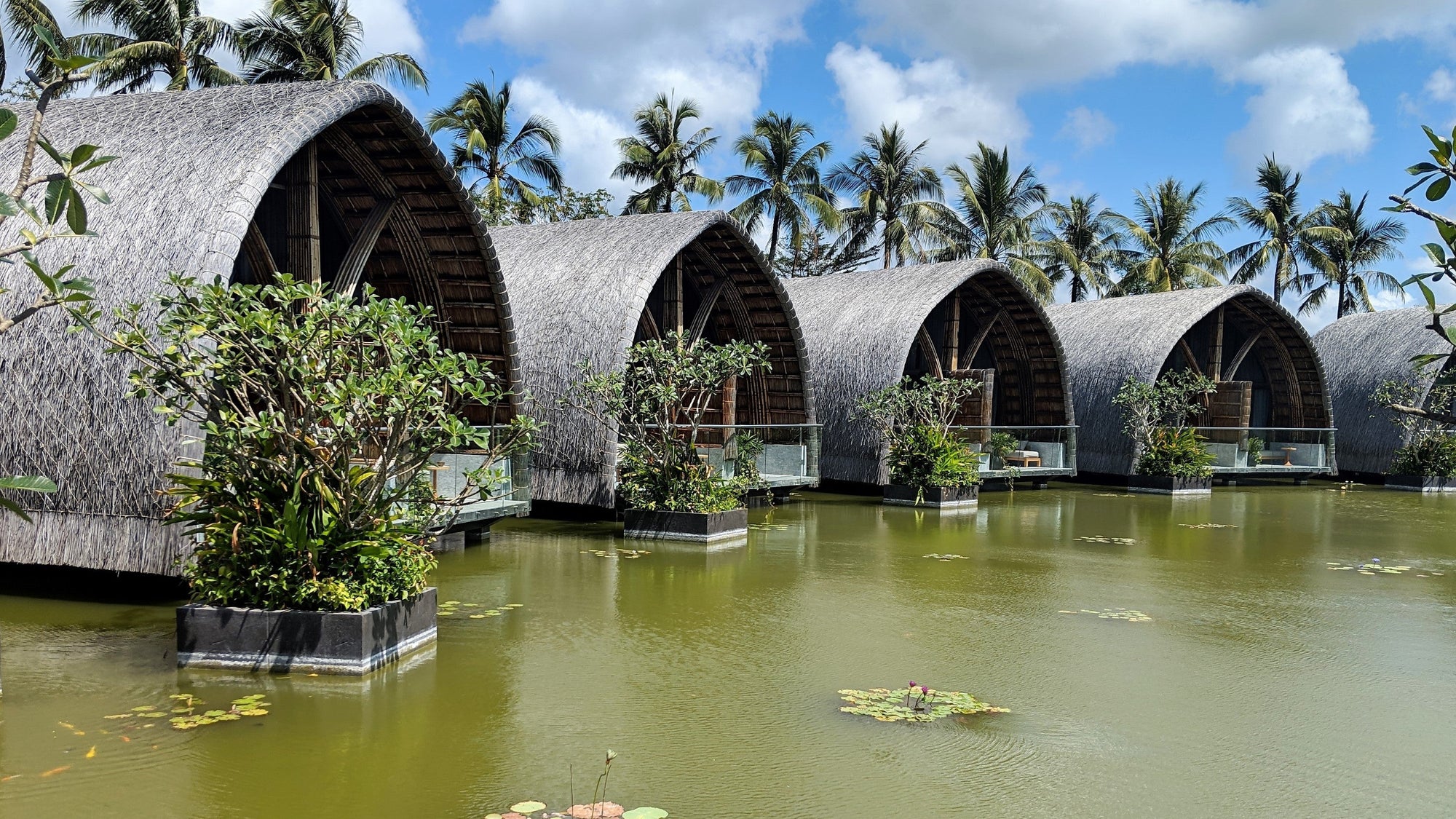 intercontinental-phu-quoc-spa-overwater