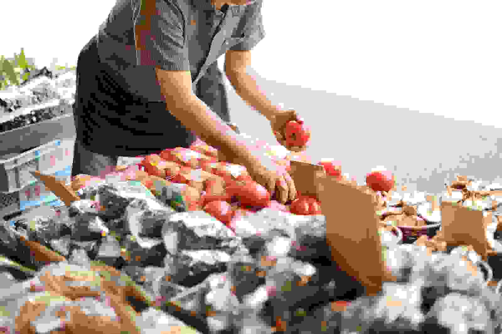 Use Pay Yourself Back to offset purchases, like groceries. (Photo by Yagi Studio/Getty Images)