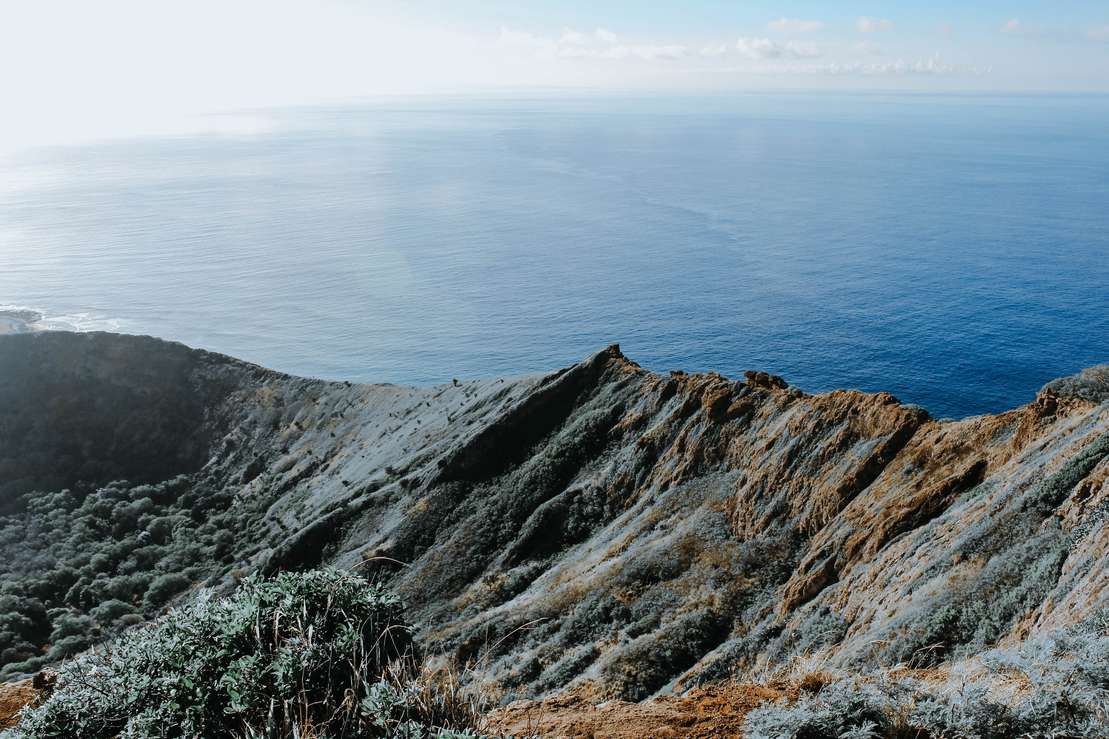 Swoop over Koko Head Crater in Hololulu, Hawaii while on a helicopter tour. (Photo by Kristen Sturdivant/Unsplash)