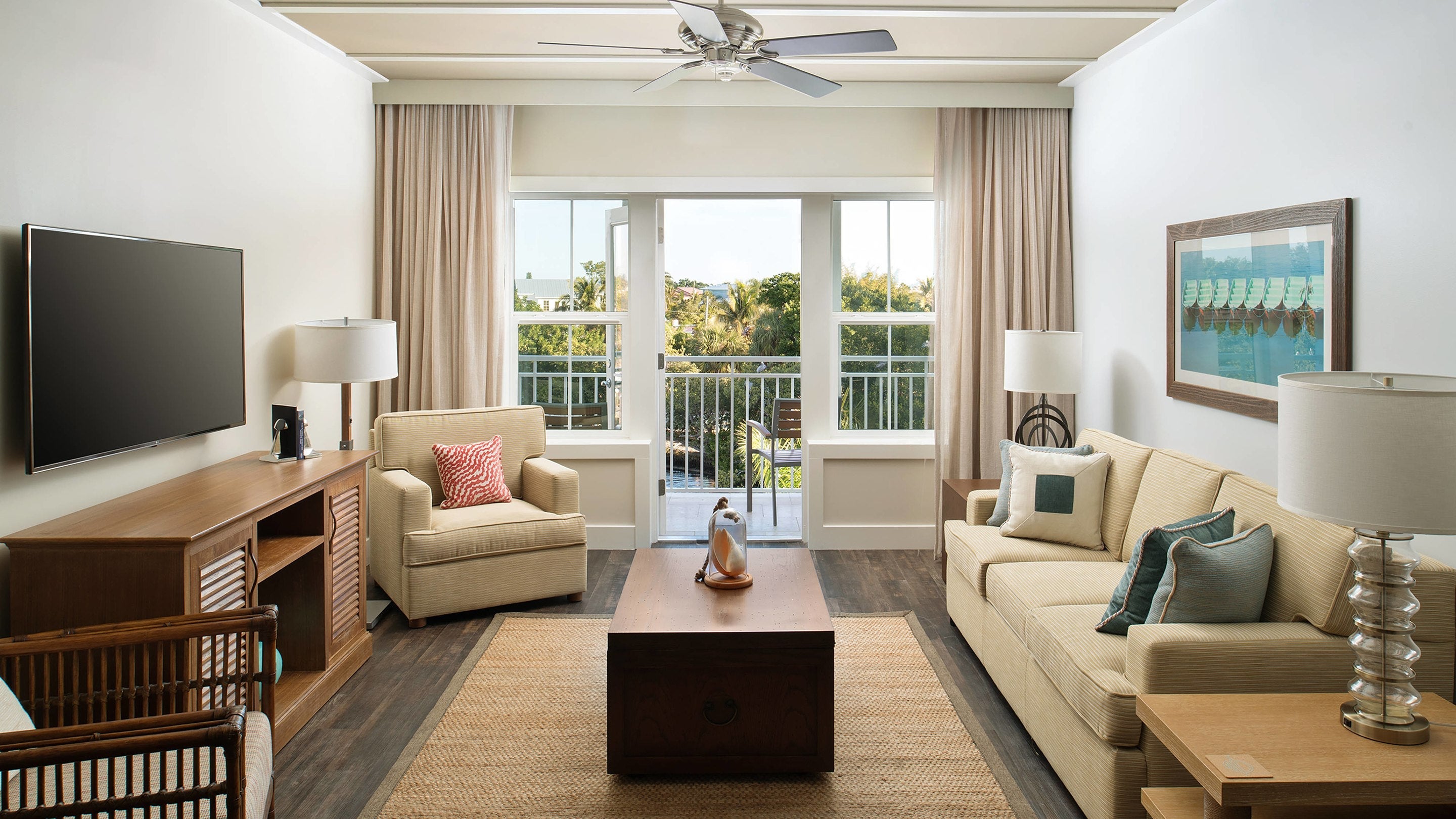 Marriott Waterline Marina Resort (image courtesy of hotel)
