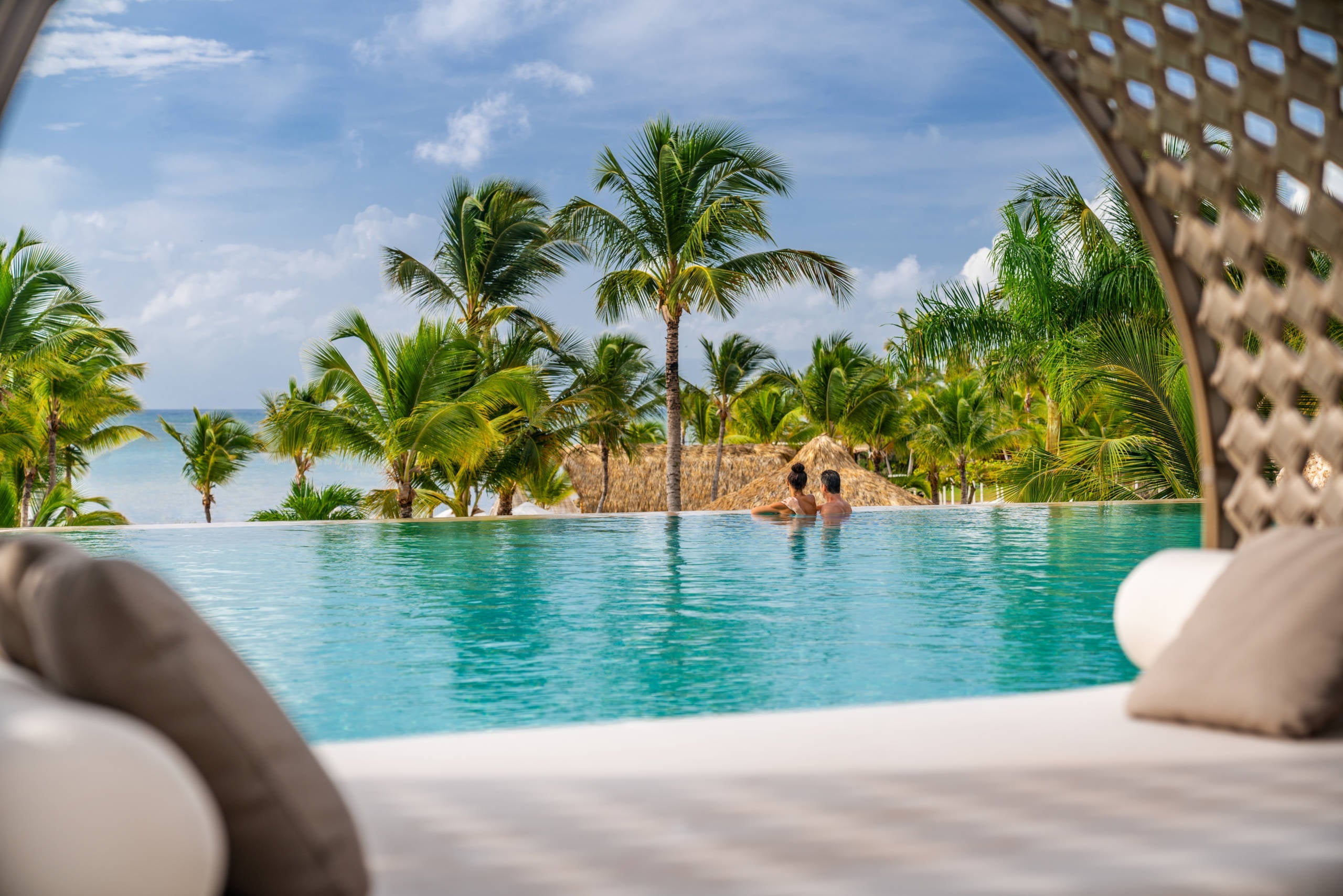 The most beautiful pools of the world - LE MAG by AMARANTE LVA, image size:2560x1708