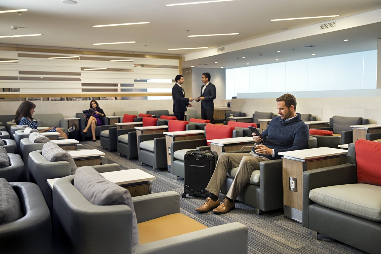 Admirals Club customer lounge