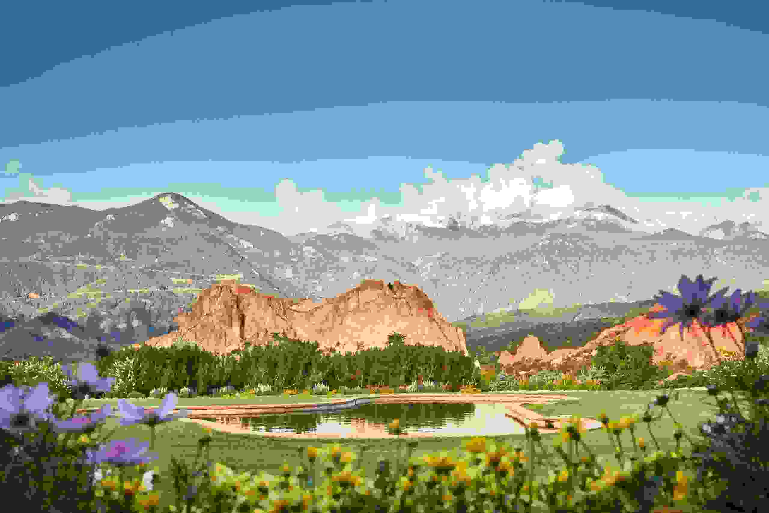 (Photo courtesy of Garden of the Gods Resort and Club)
