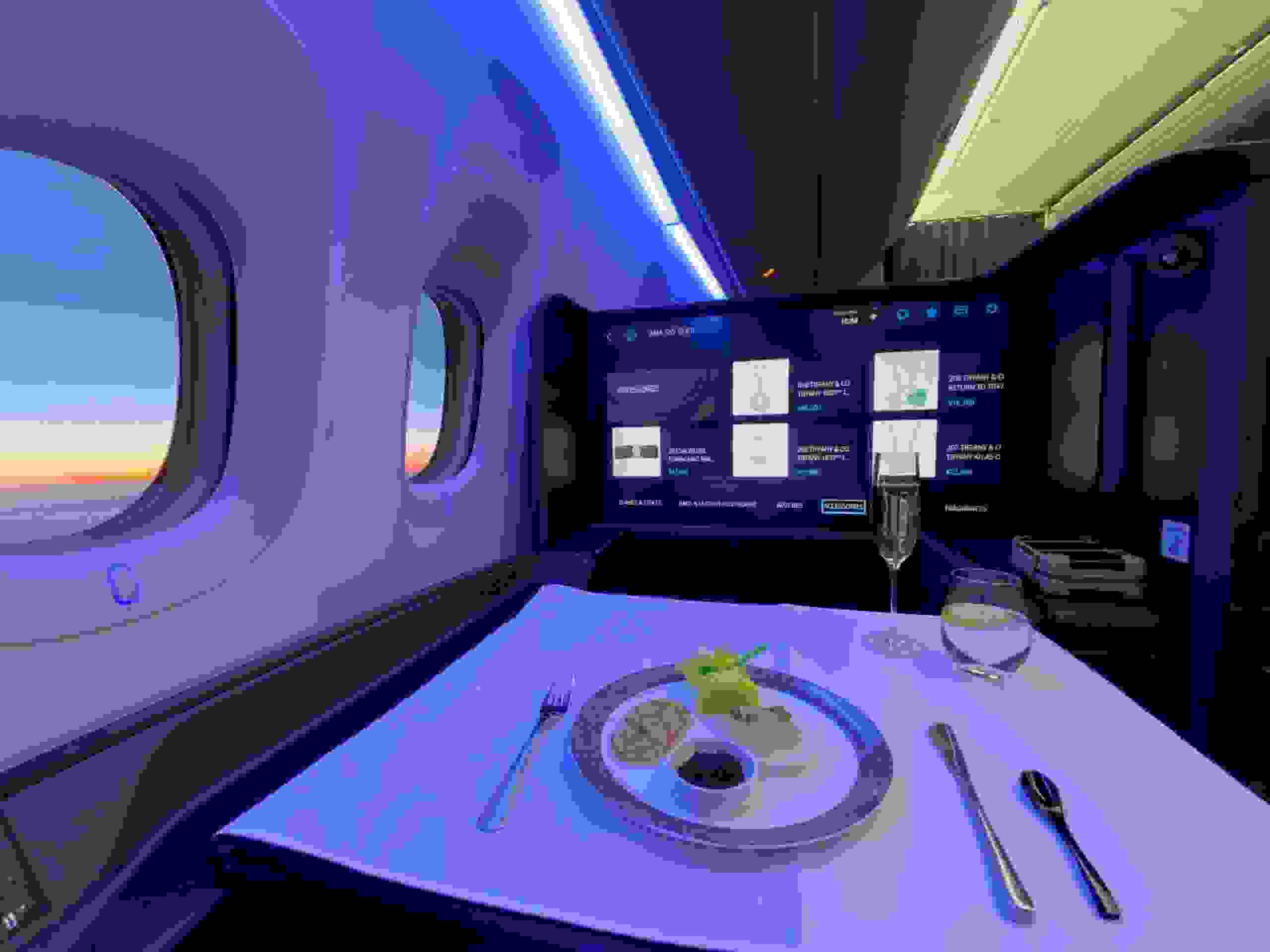 ANA "The Suite" caviar presentation