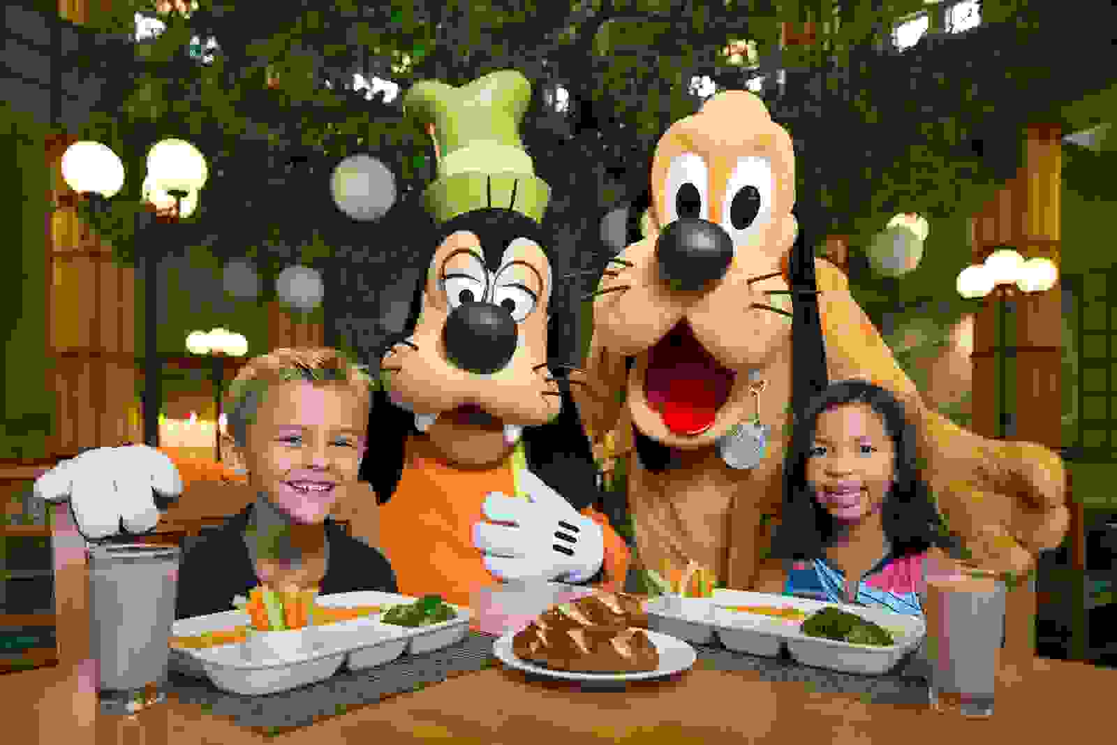 Disney's Swan and Dolphin character breakfast