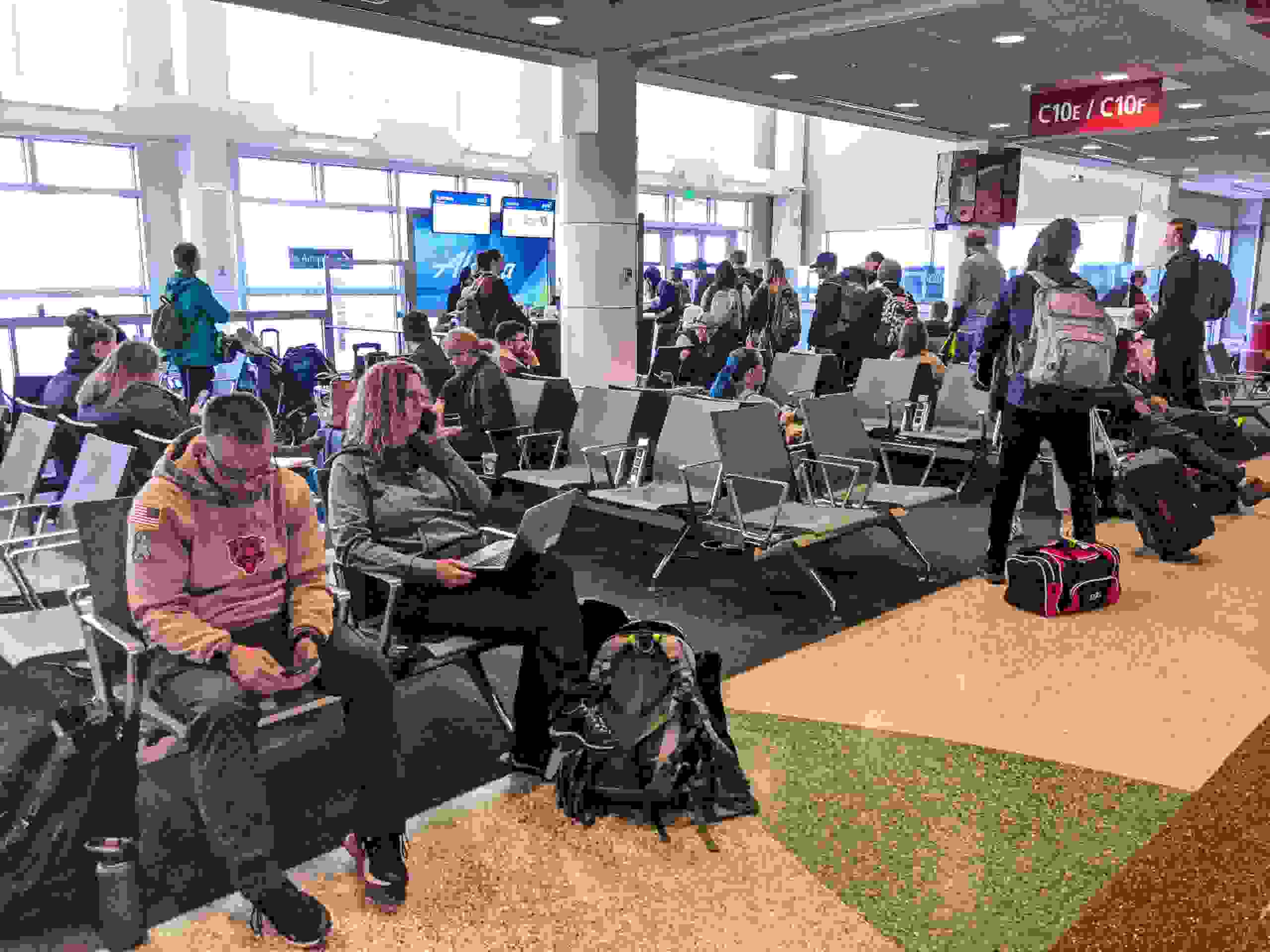 Upon arrival in Seattle, I was surprised and a little unsettled by the number of travelers despite the risk of coronavirus transmission.