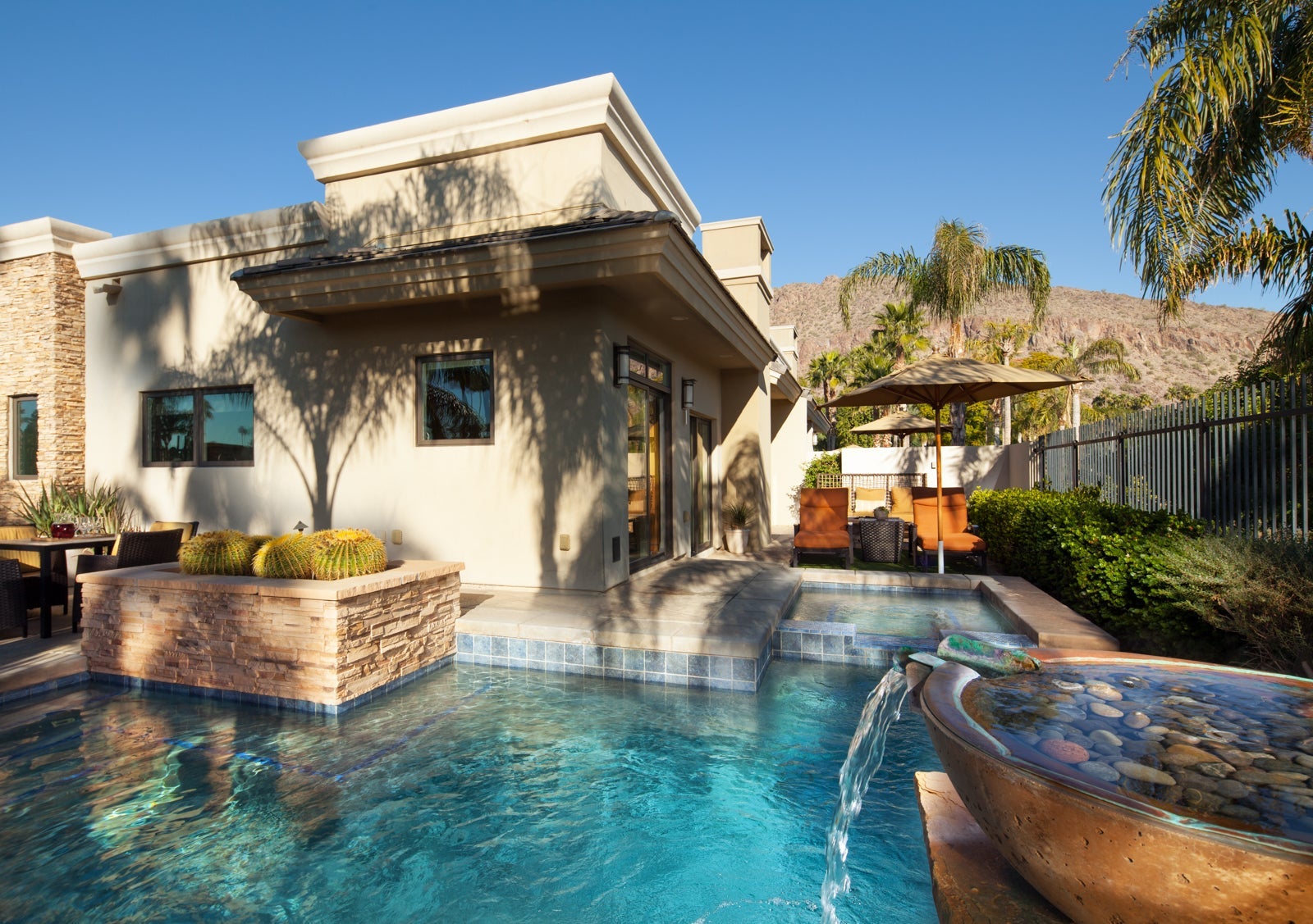 (Photo courtesy of Phoenician Residences)