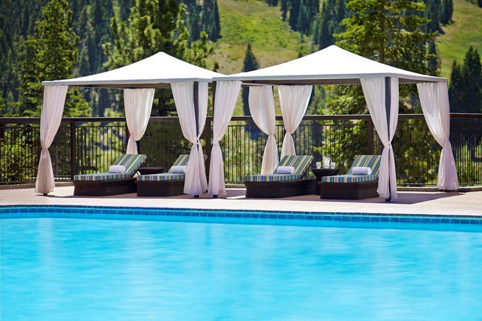 (Photo courtesy of Ritz Carlton Lake Tahoe)