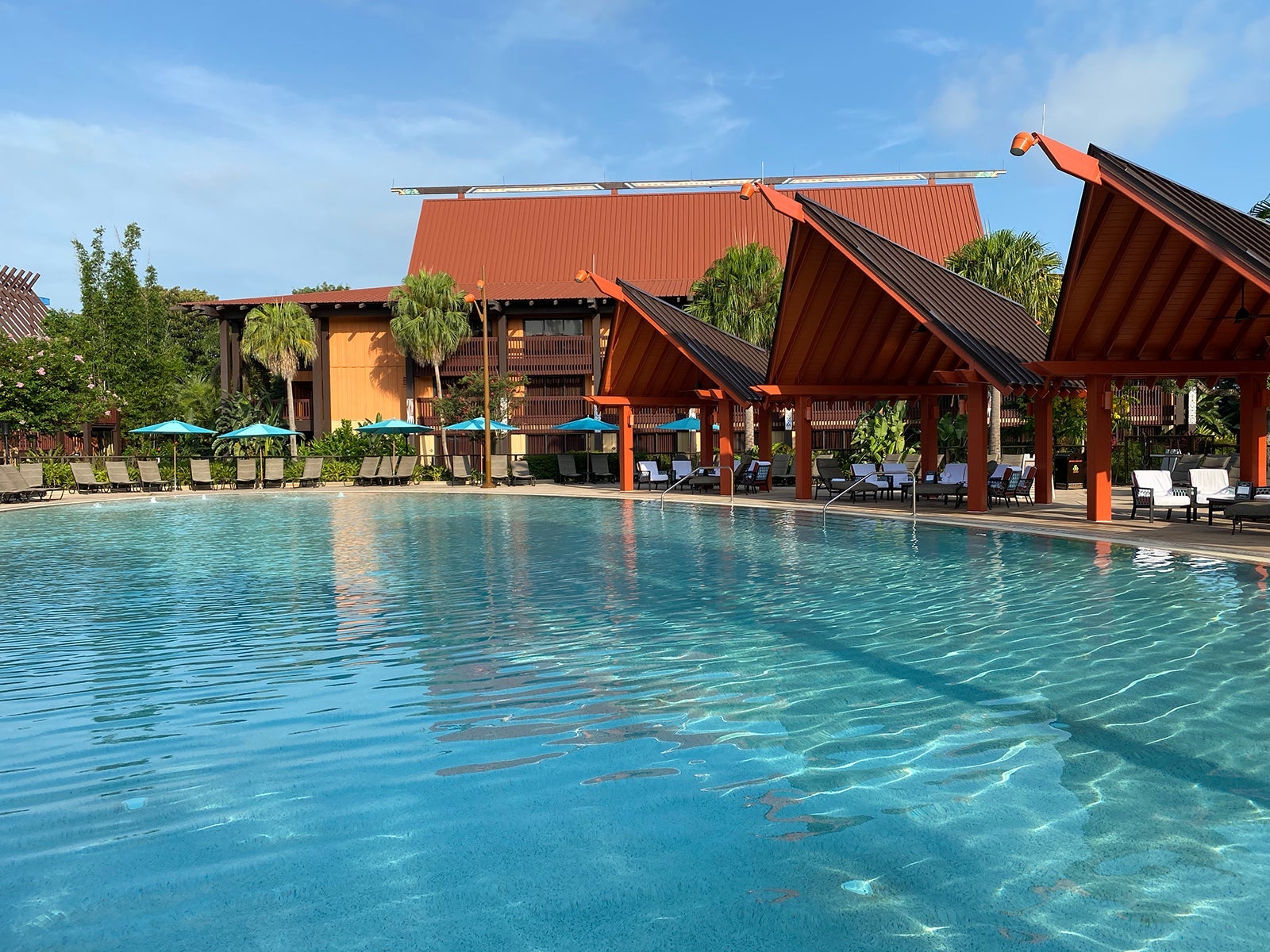Disney Polynesian Resort pool
