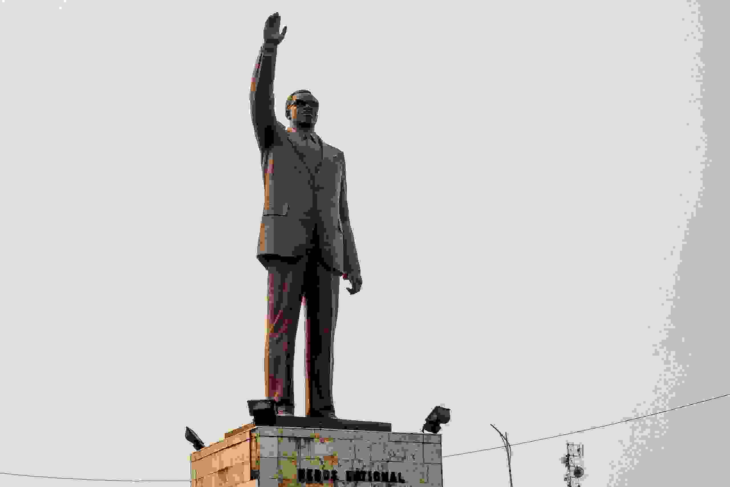 The statue of Congolese national hero Patrice Emery Lumumba in Kinshasa. (Photo by Arsene MPIANA / AFP) (Photo by ARSENE MPIANA/AFP via Getty Images)