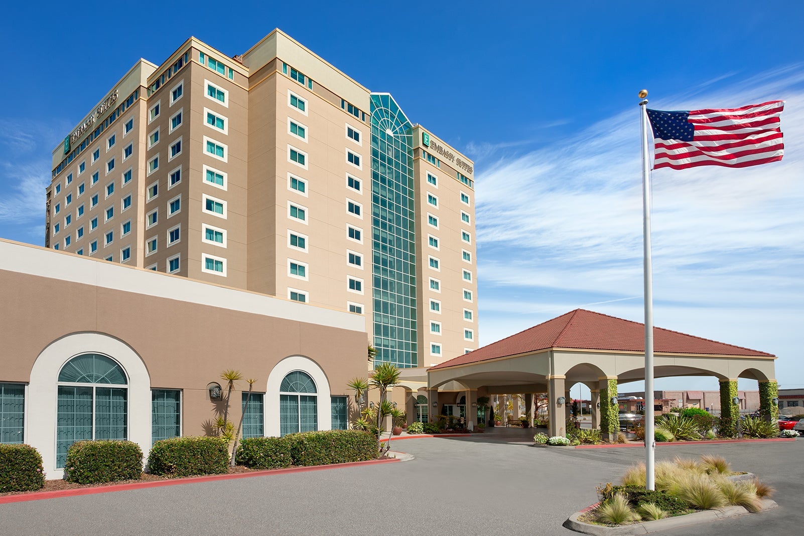 The exterior of the Embassy Suites Monterey Bay Seaside