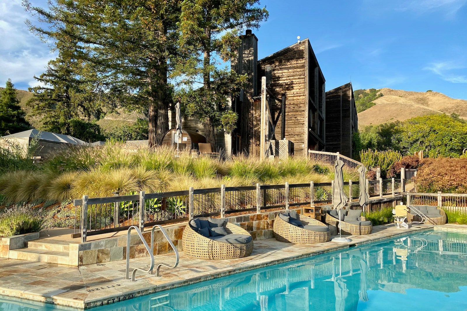 Ventana Big Sur pool