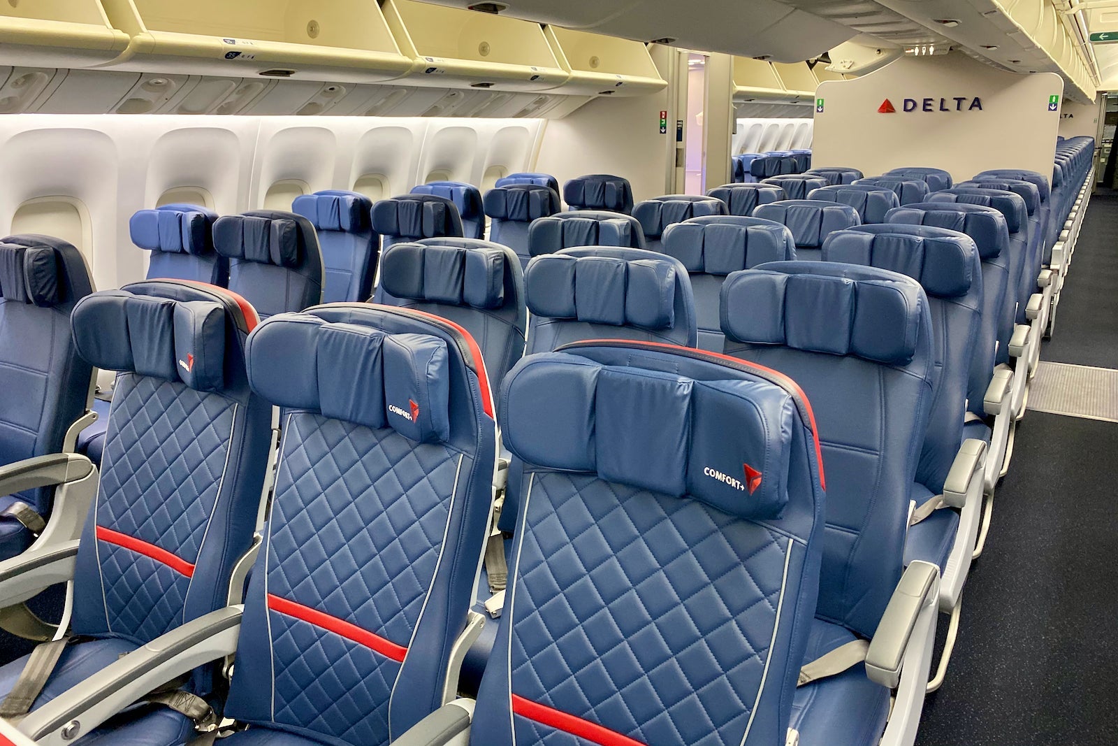 Delta Comfort+ cabin