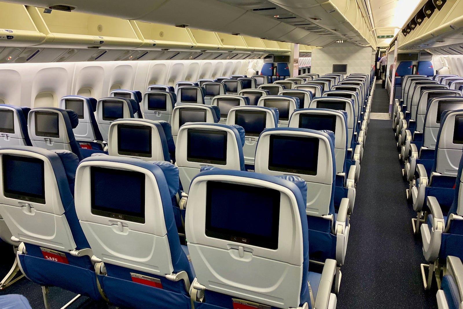 interior Delta jet